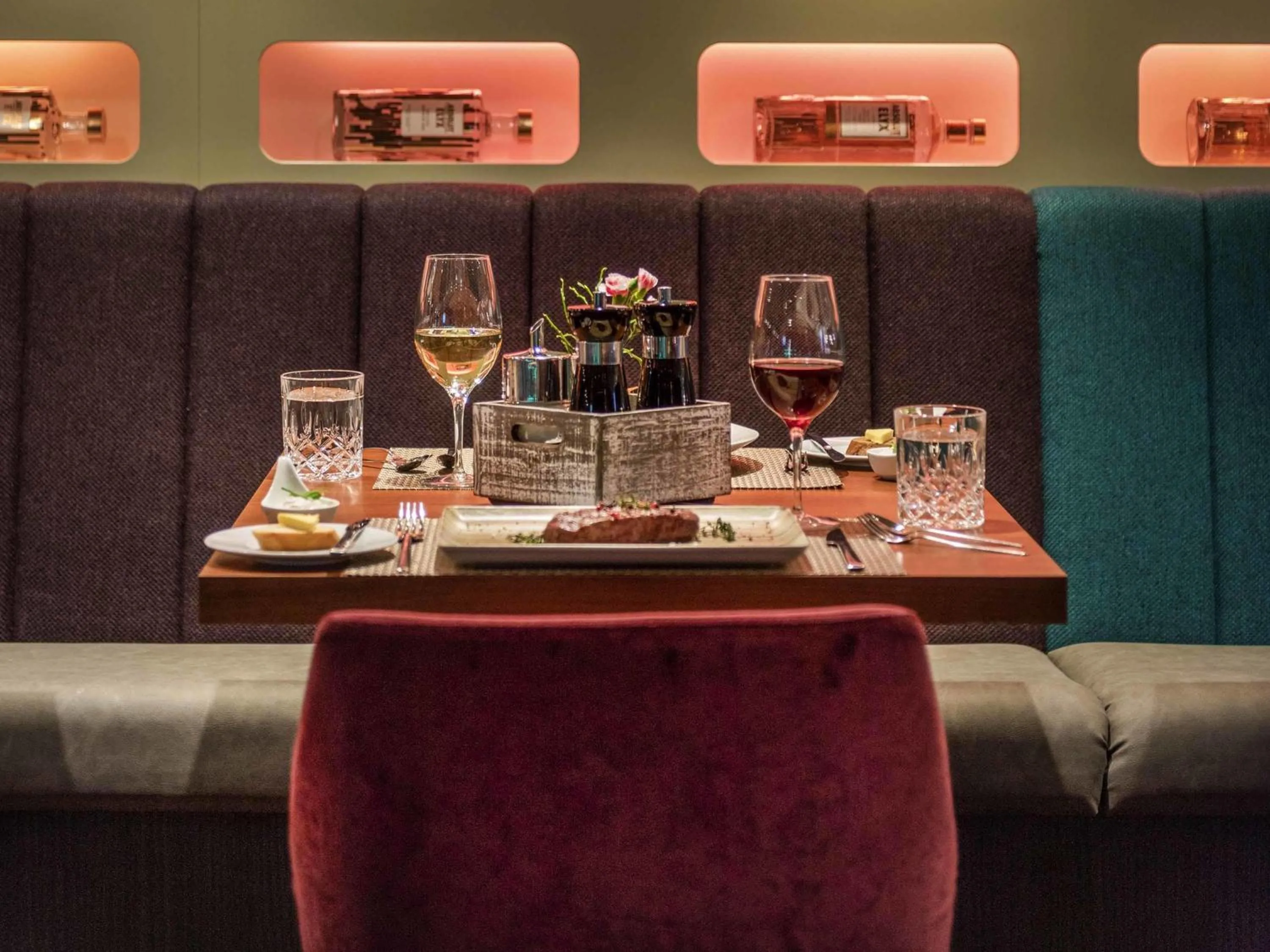 Lounge or bar in Mercure Hotel Berlin City West