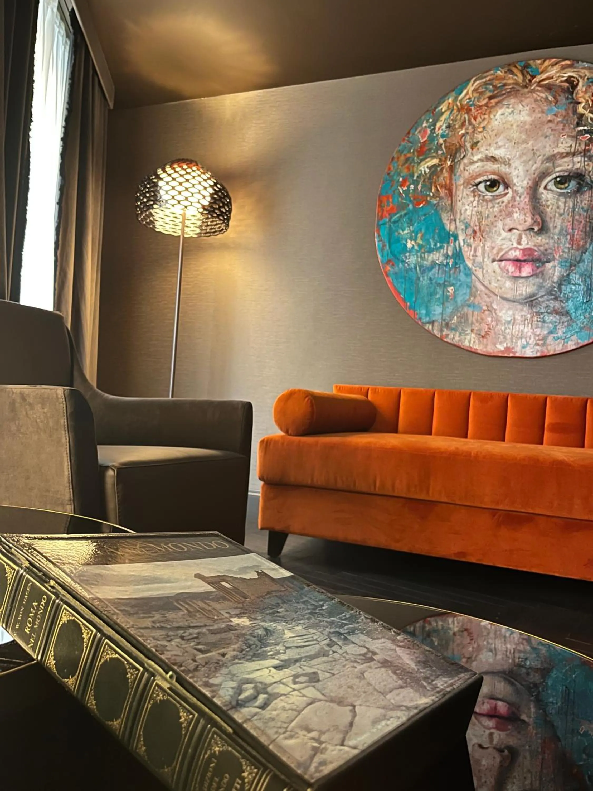 Bed in U-Visionary Roma Hotel