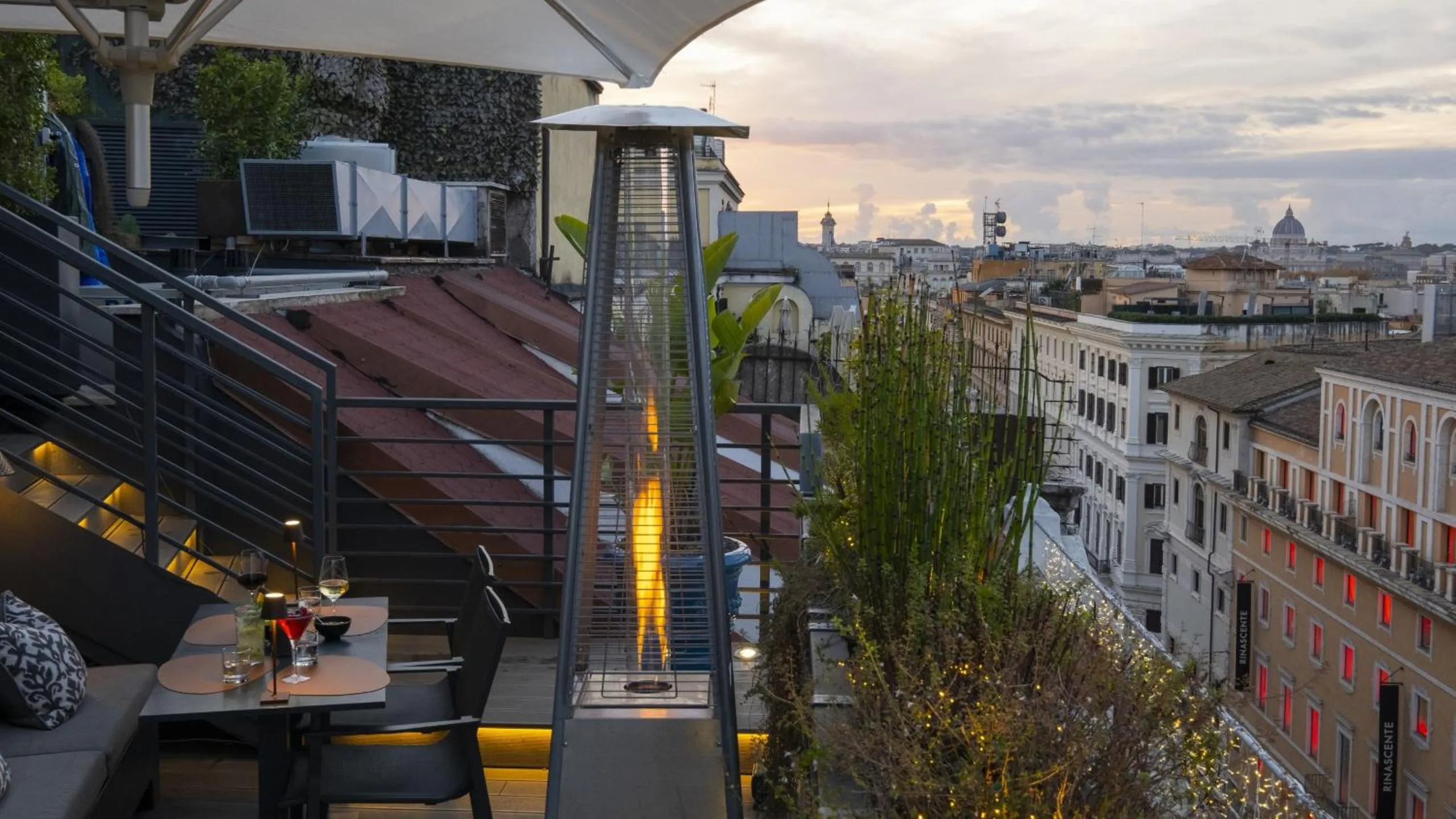 Balcony/Terrace in U-Visionary Roma Hotel