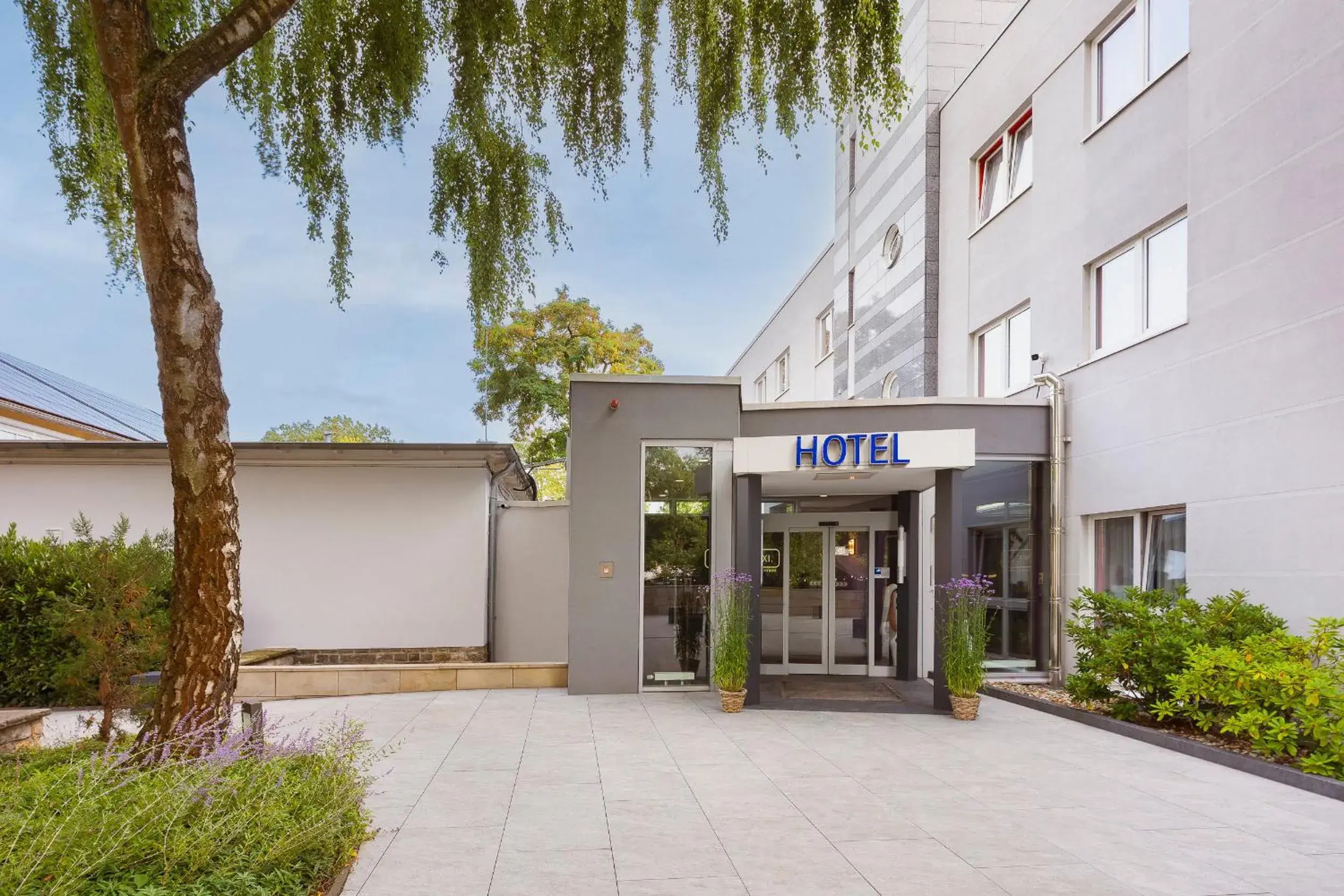 Facade/entrance in Designhotel + CongressCentrum Wienecke XI. Facade/entrance in Designhotel + CongressCentrum Wienecke XI.