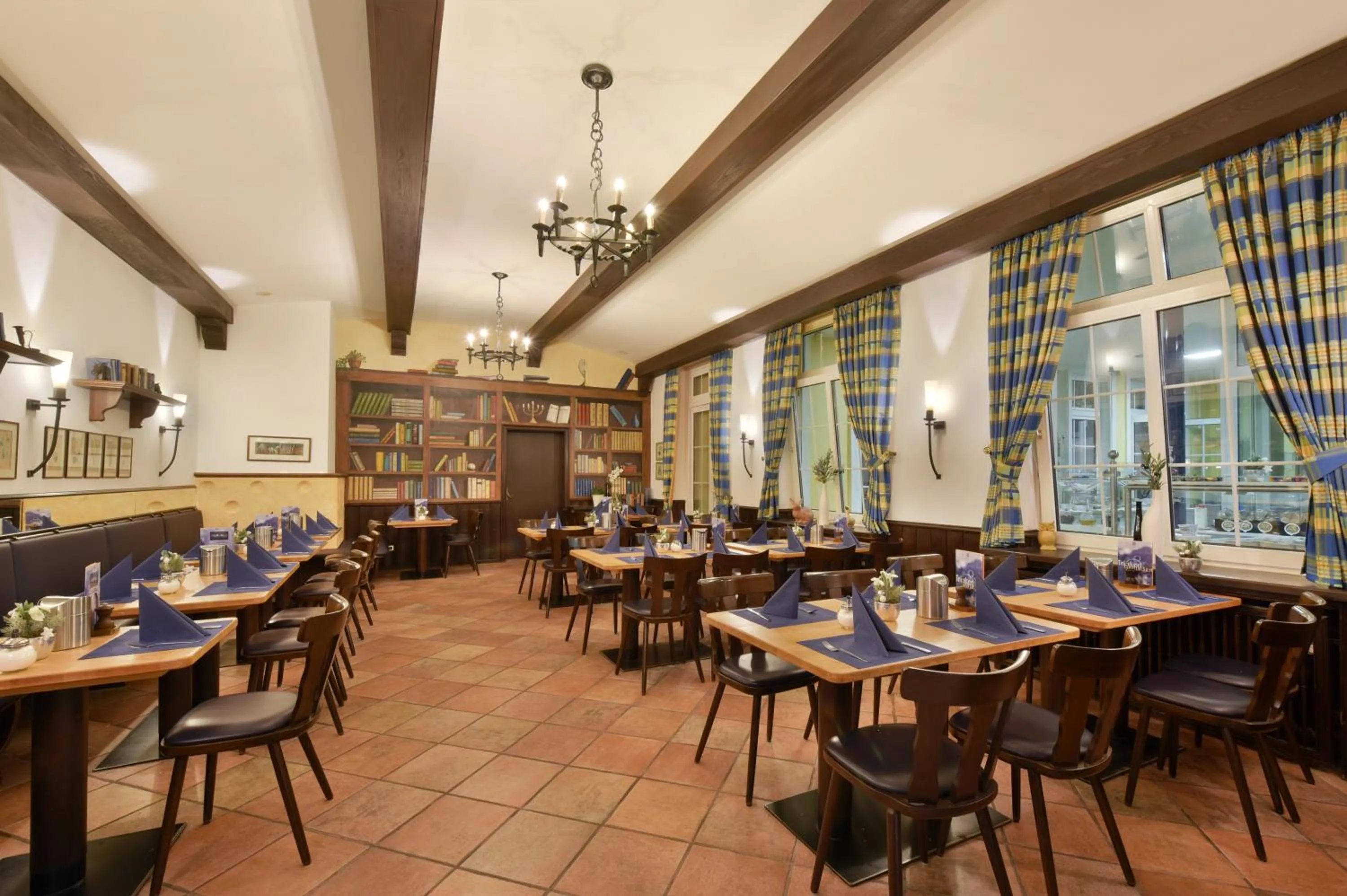 Restaurant/places to eat in Designhotel + CongressCentrum Wienecke XI.