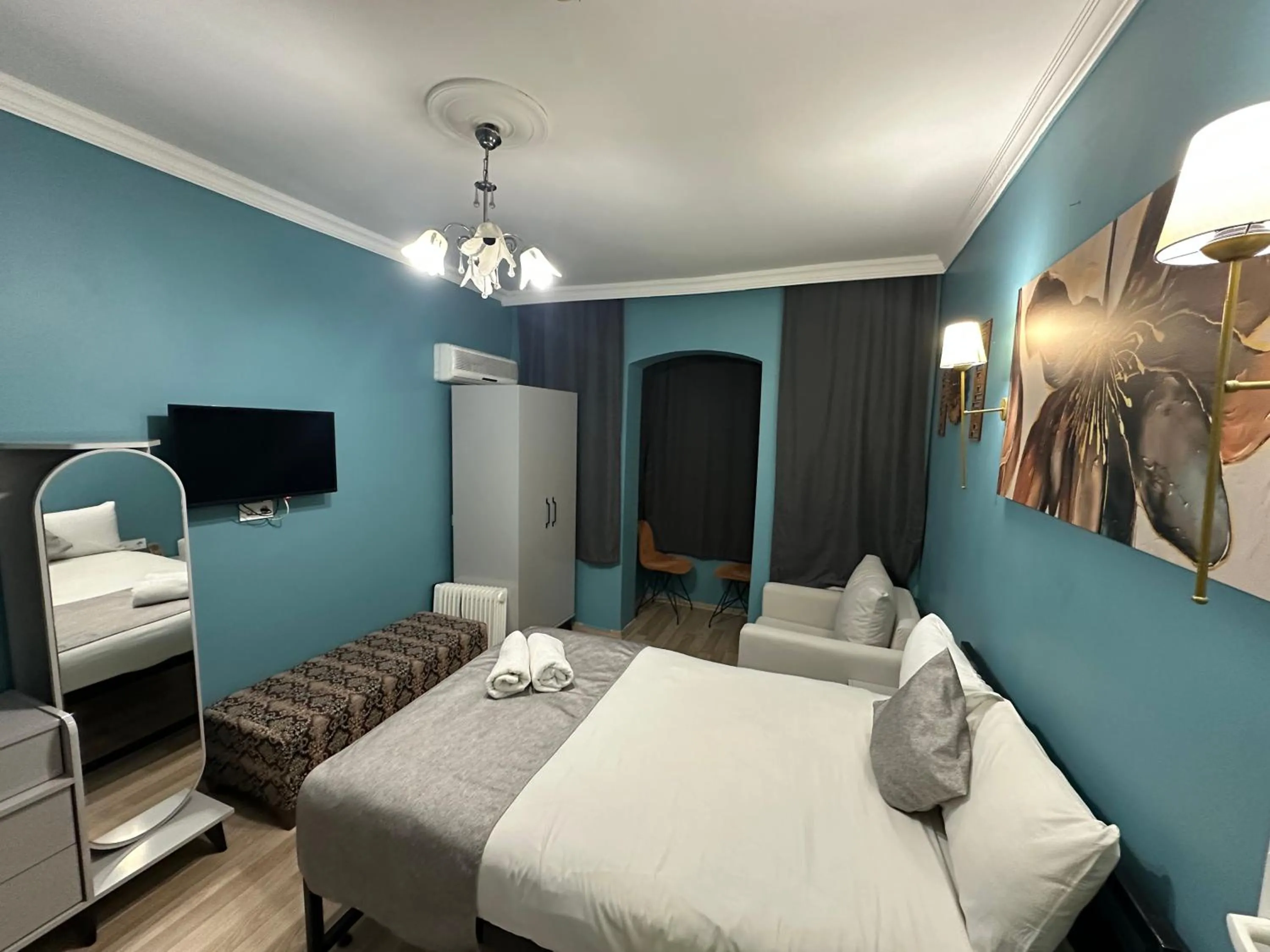 Bed in Ada Apart Hotel