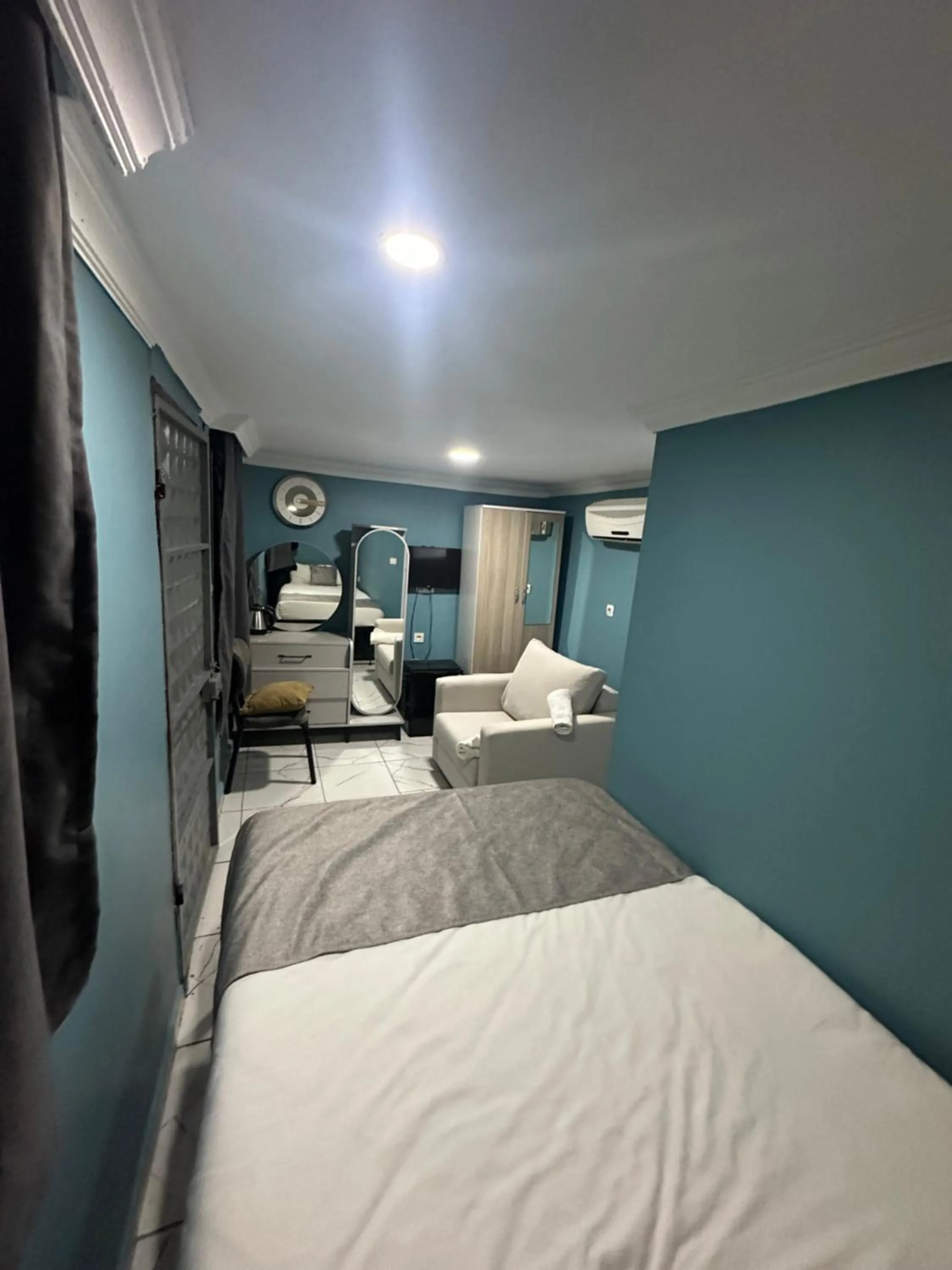 Bed in Ada Apart Hotel