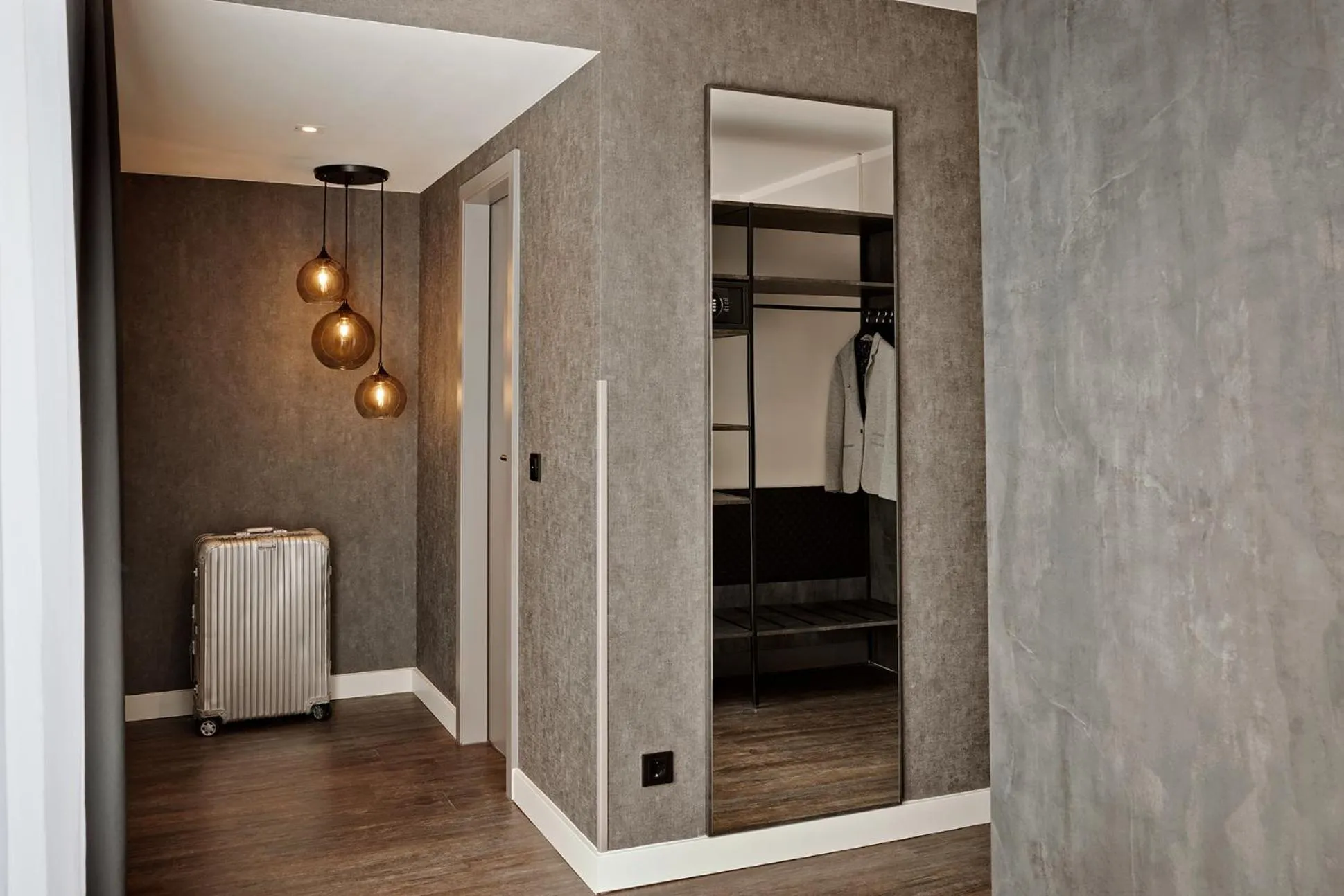 Photo of the whole room in THE SCOTTY Hotel Hamburg