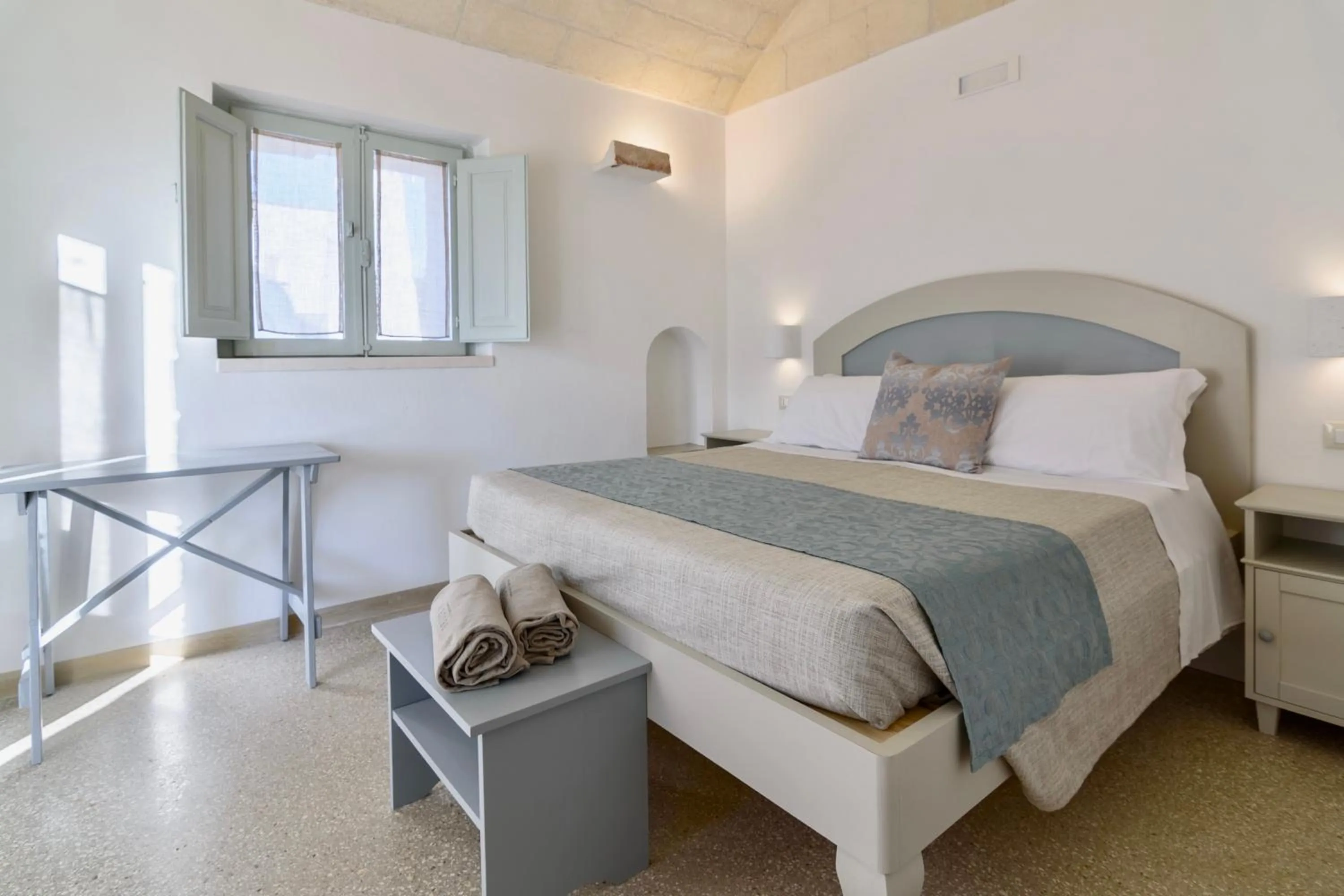 Bed in Masseria Ayroldi