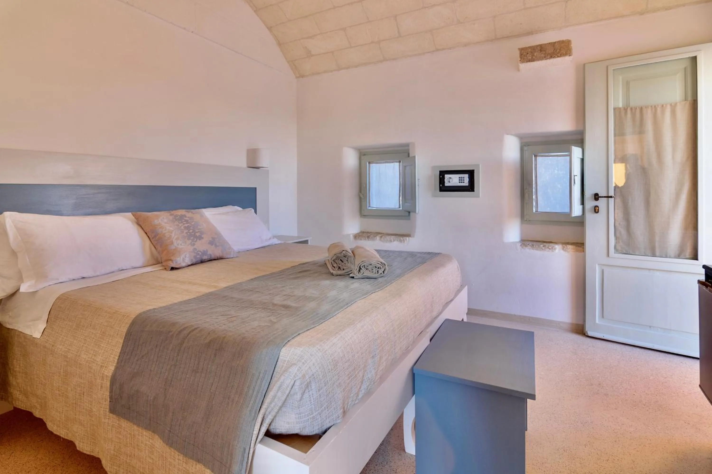 Bed in Masseria Ayroldi