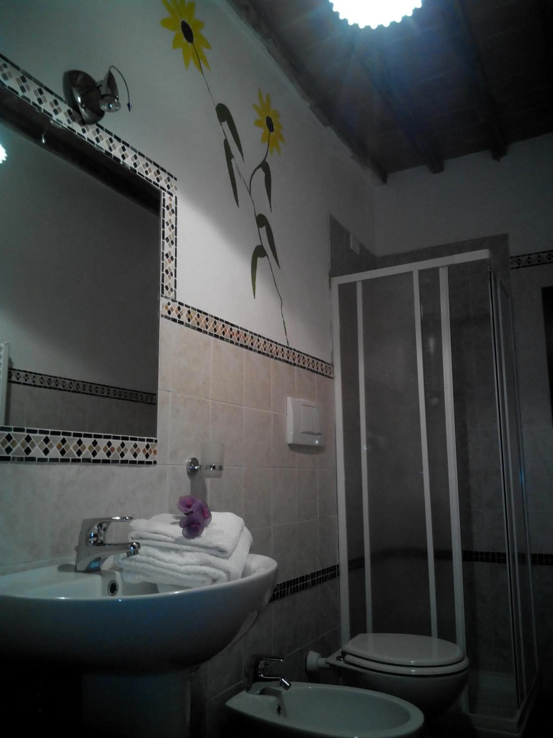 Bathroom in Certine Agriturismo