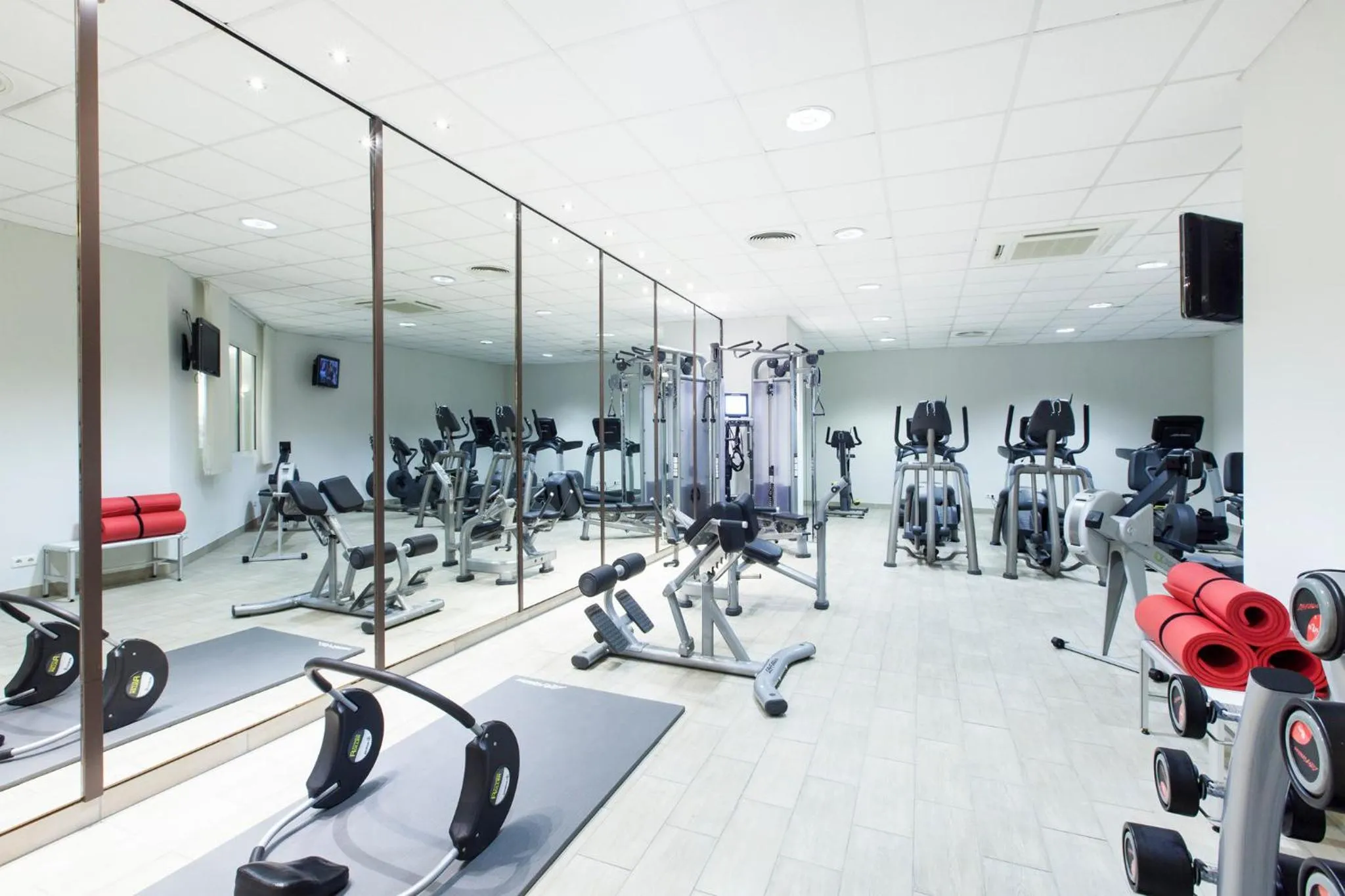 Fitness centre/facilities in Crowne Plaza Berlin City Centre Ku'damm by IHG