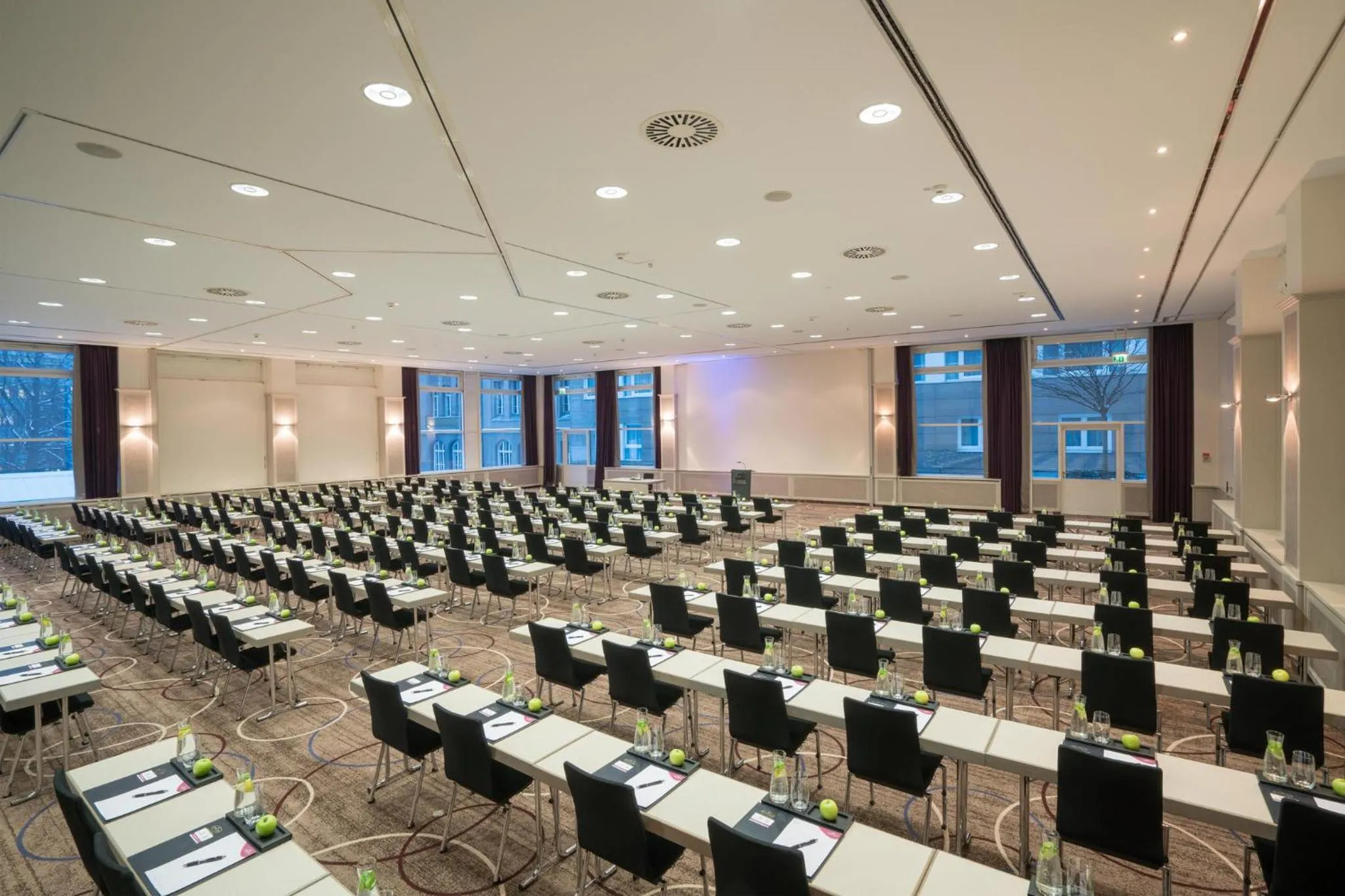 Meeting/conference room in Crowne Plaza Berlin City Centre Ku'damm by IHG