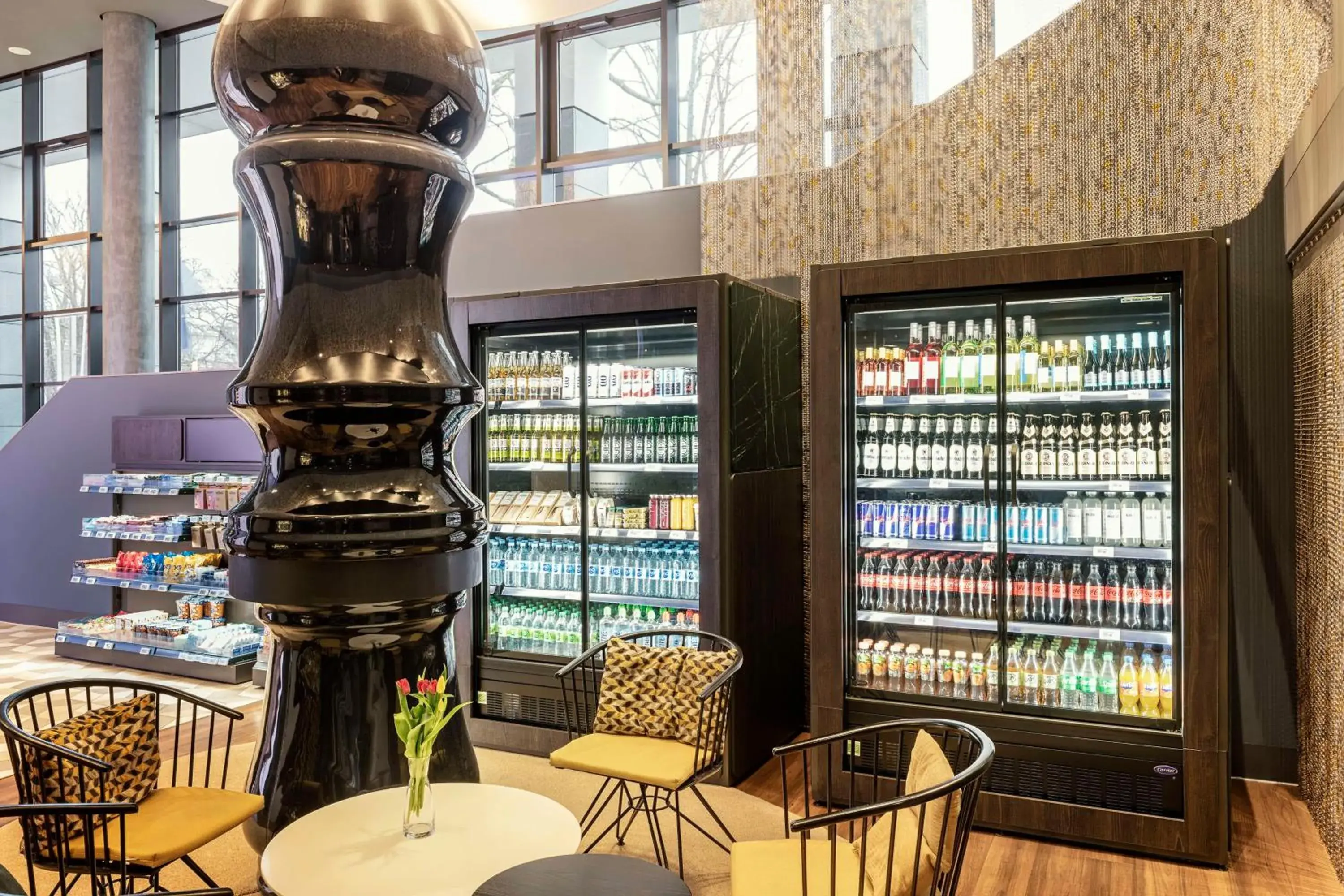 Lounge or bar in NH Berlin Alexanderplatz Lounge or bar in NH Berlin Alexanderplatz