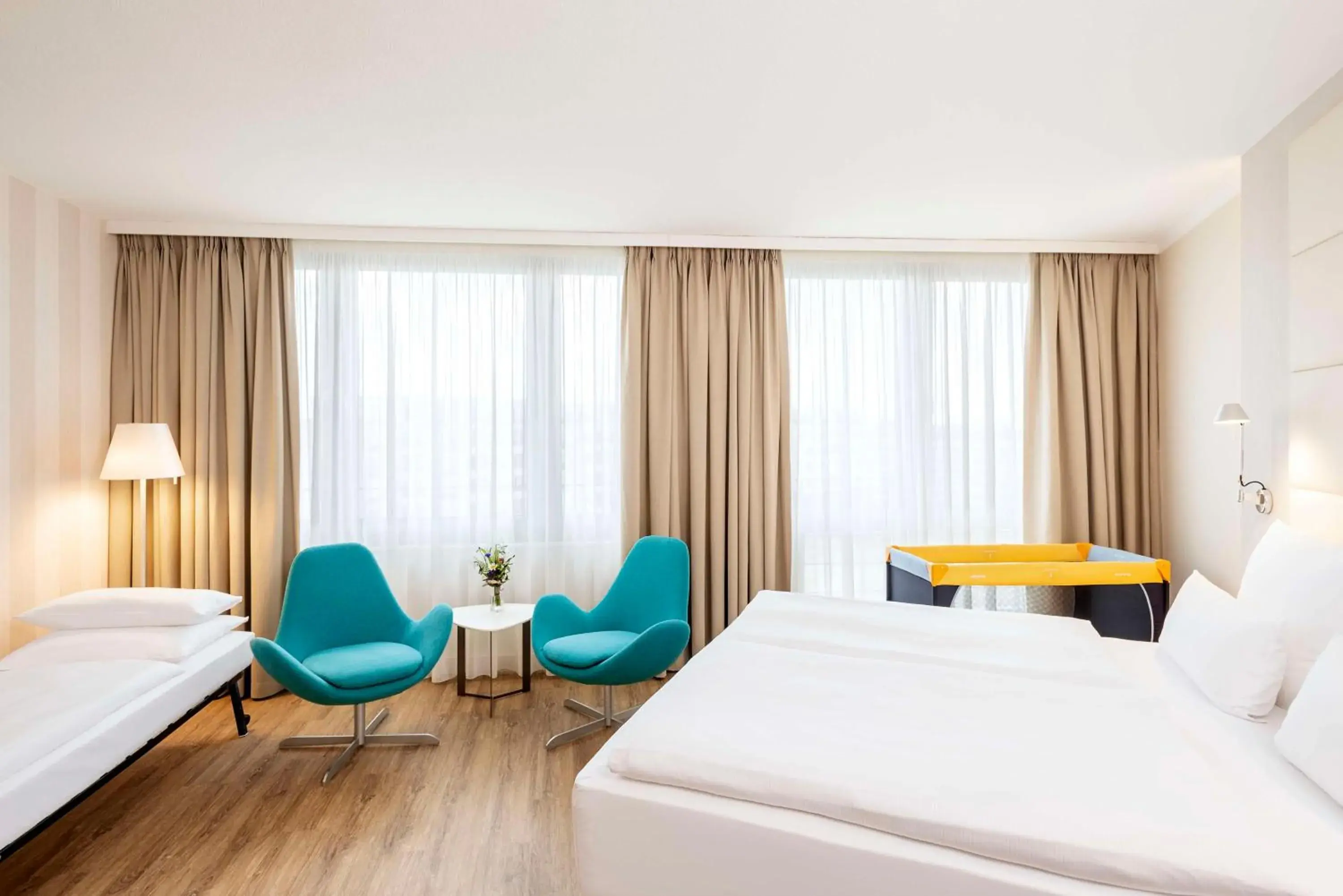 Bedroom, Bed in NH Berlin Alexanderplatz Bedroom, Bed in NH Berlin Alexanderplatz