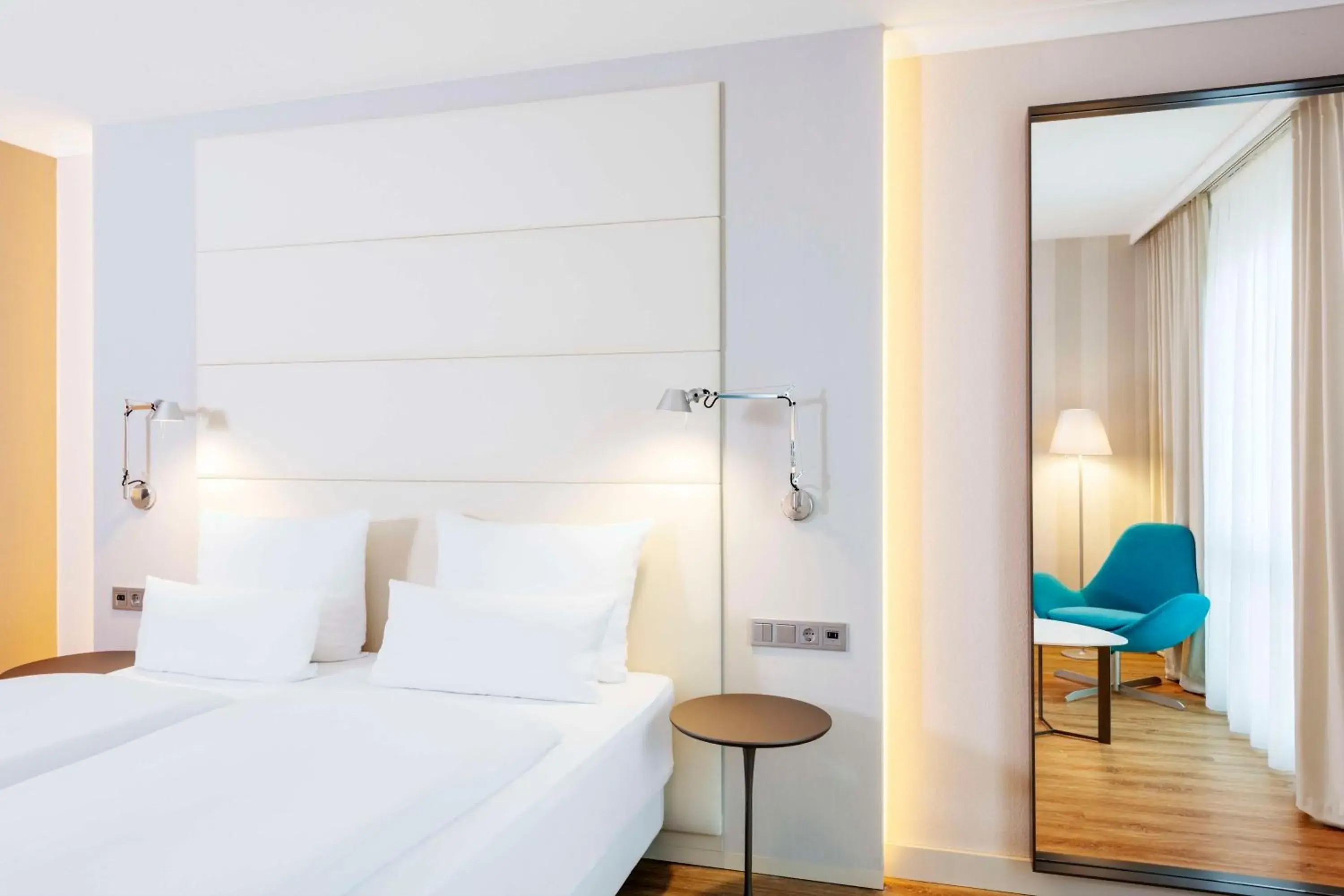 Bedroom, Bed in NH Berlin Alexanderplatz Bedroom, Bed in NH Berlin Alexanderplatz