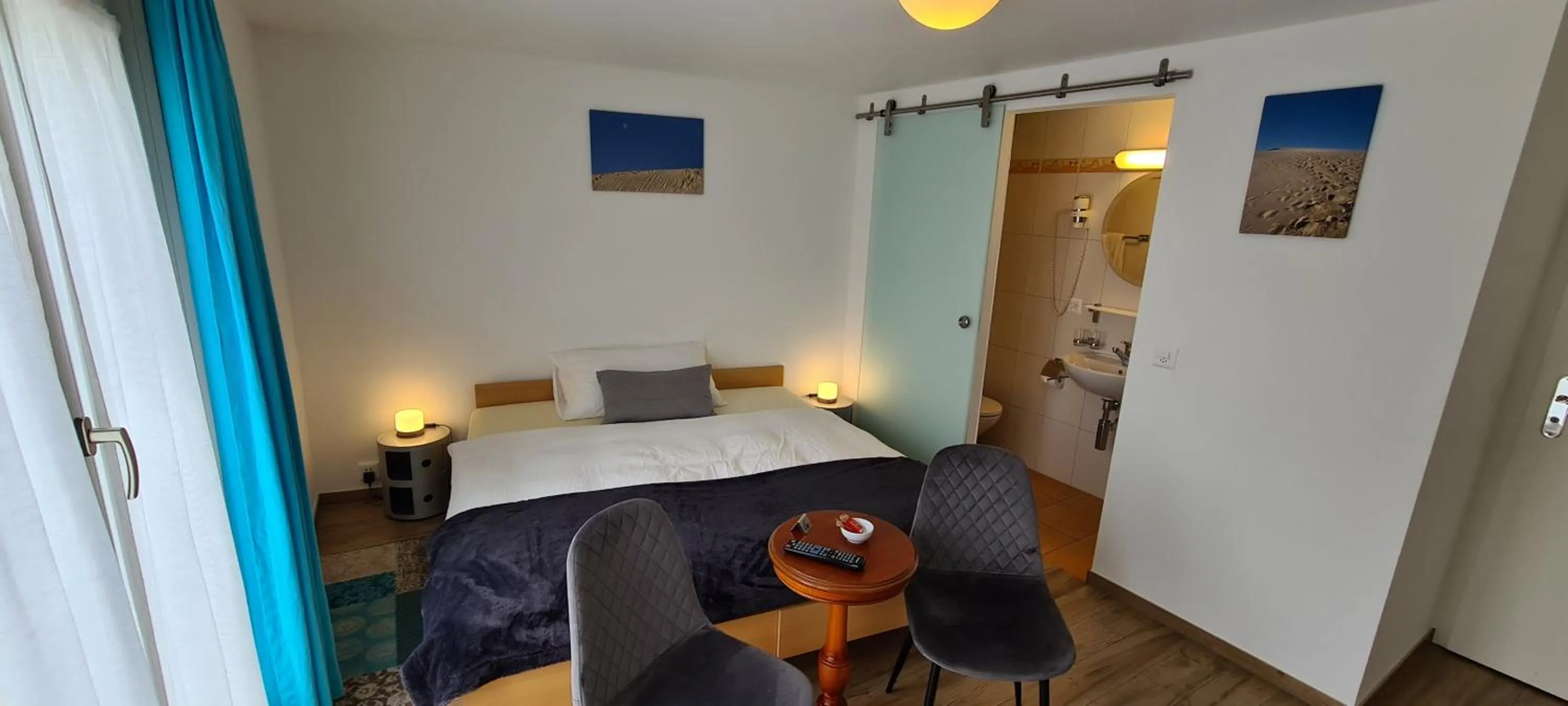 Bed in Hôtel Restaurant Cave Bel-Air