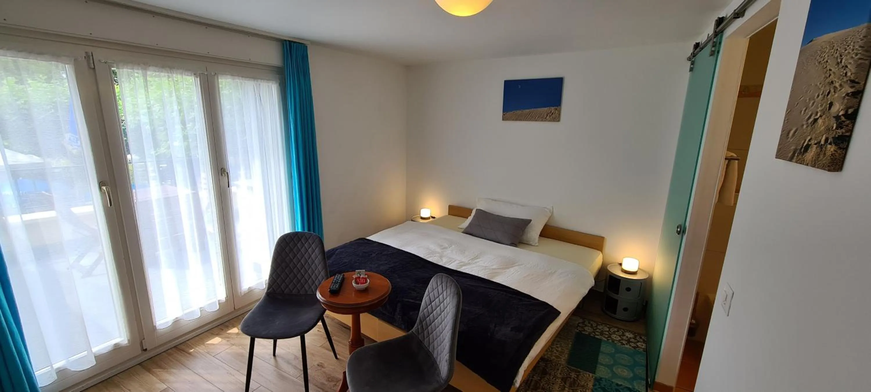 Bed in Hôtel Restaurant Cave Bel-Air