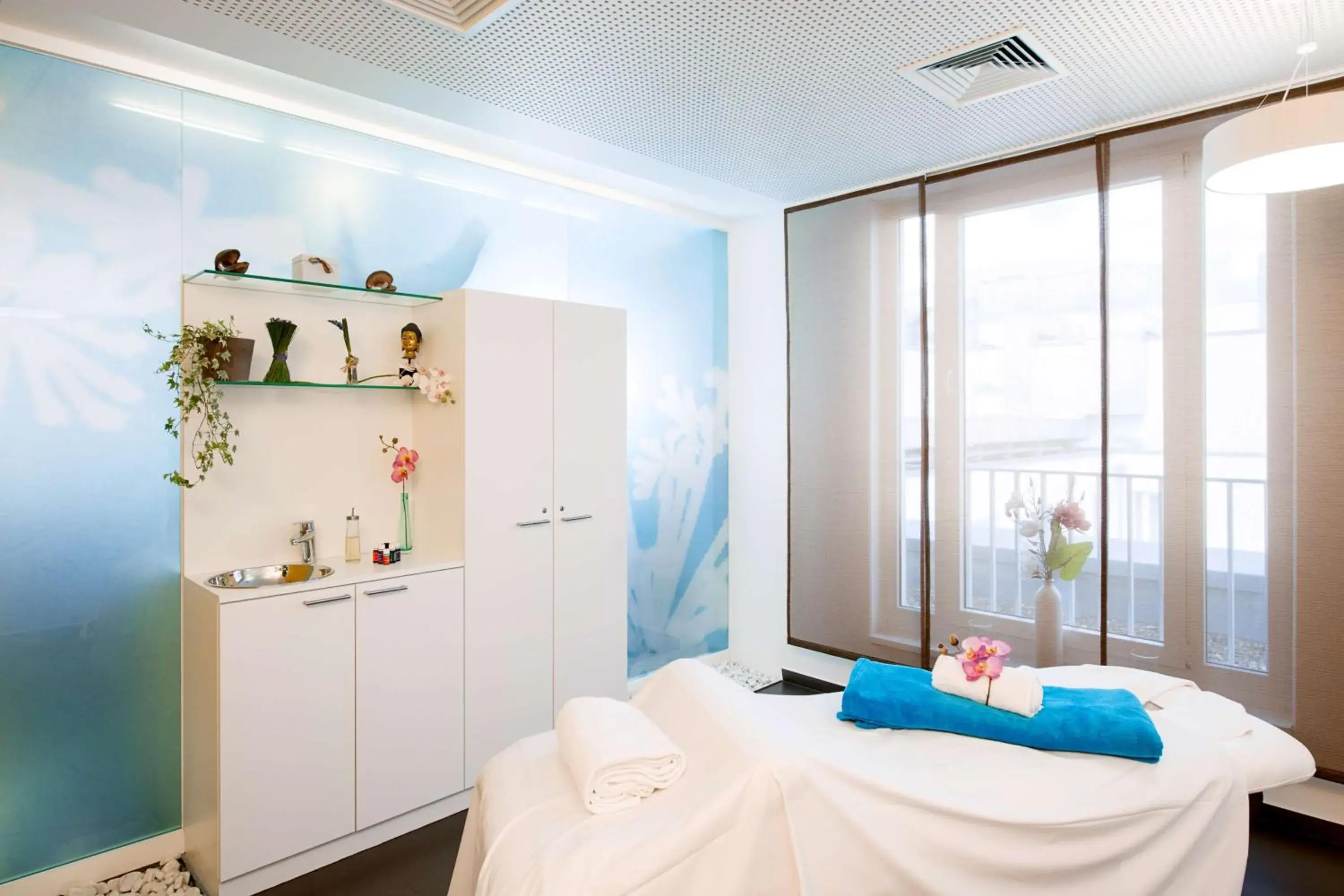 Spa and wellness centre/facilities, Bed in NH Collection Berlin Mitte am Checkpoint Charlie Spa and wellness centre/facilities, Bed in NH Collection Berlin Mitte am Checkpoint Charlie