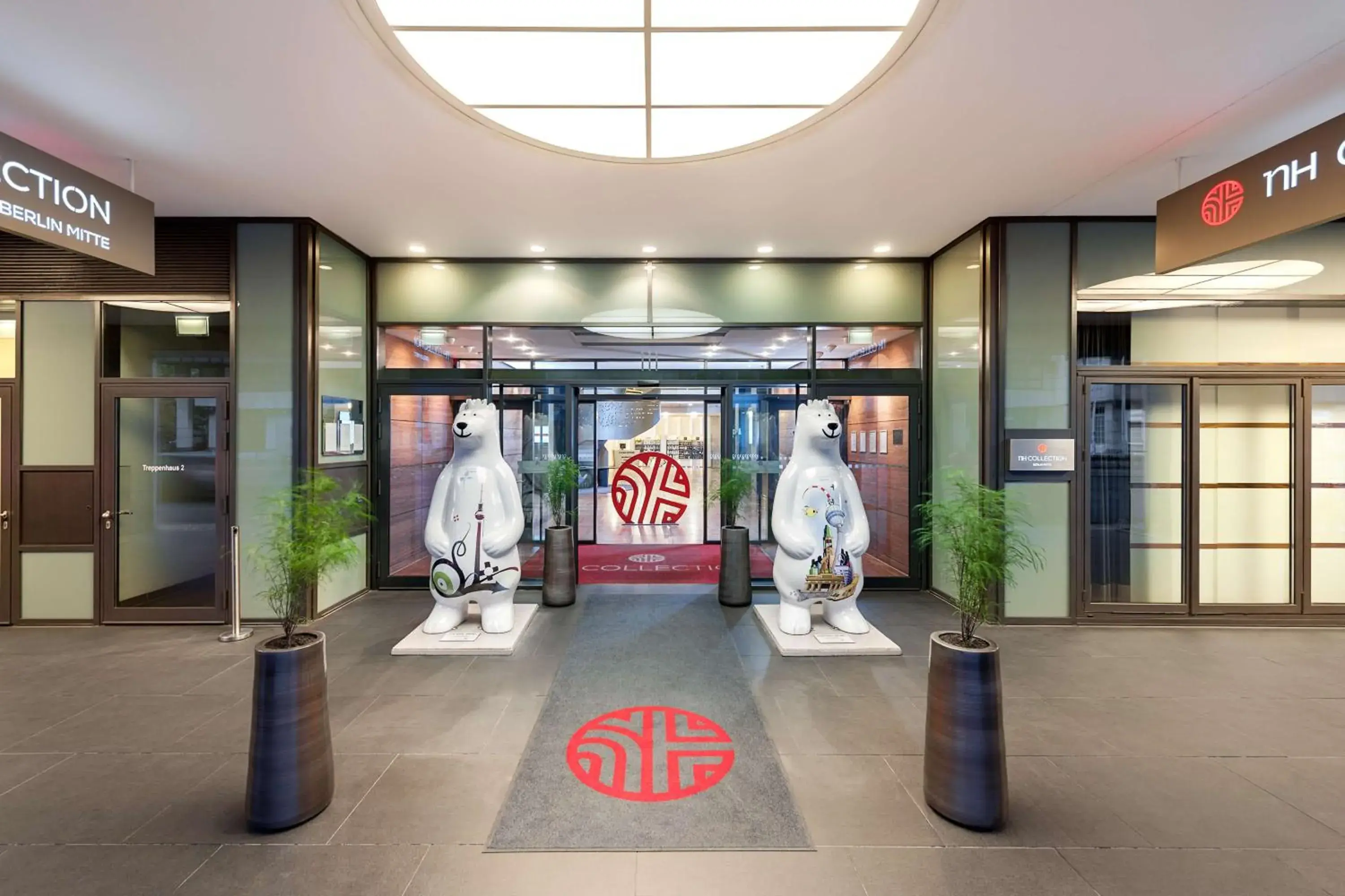 Property building in NH Collection Berlin Mitte am Checkpoint Charlie Property building in NH Collection Berlin Mitte am Checkpoint Charlie