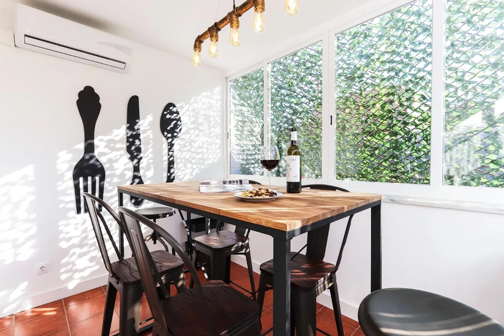 Rato Design with Terrace by Homing