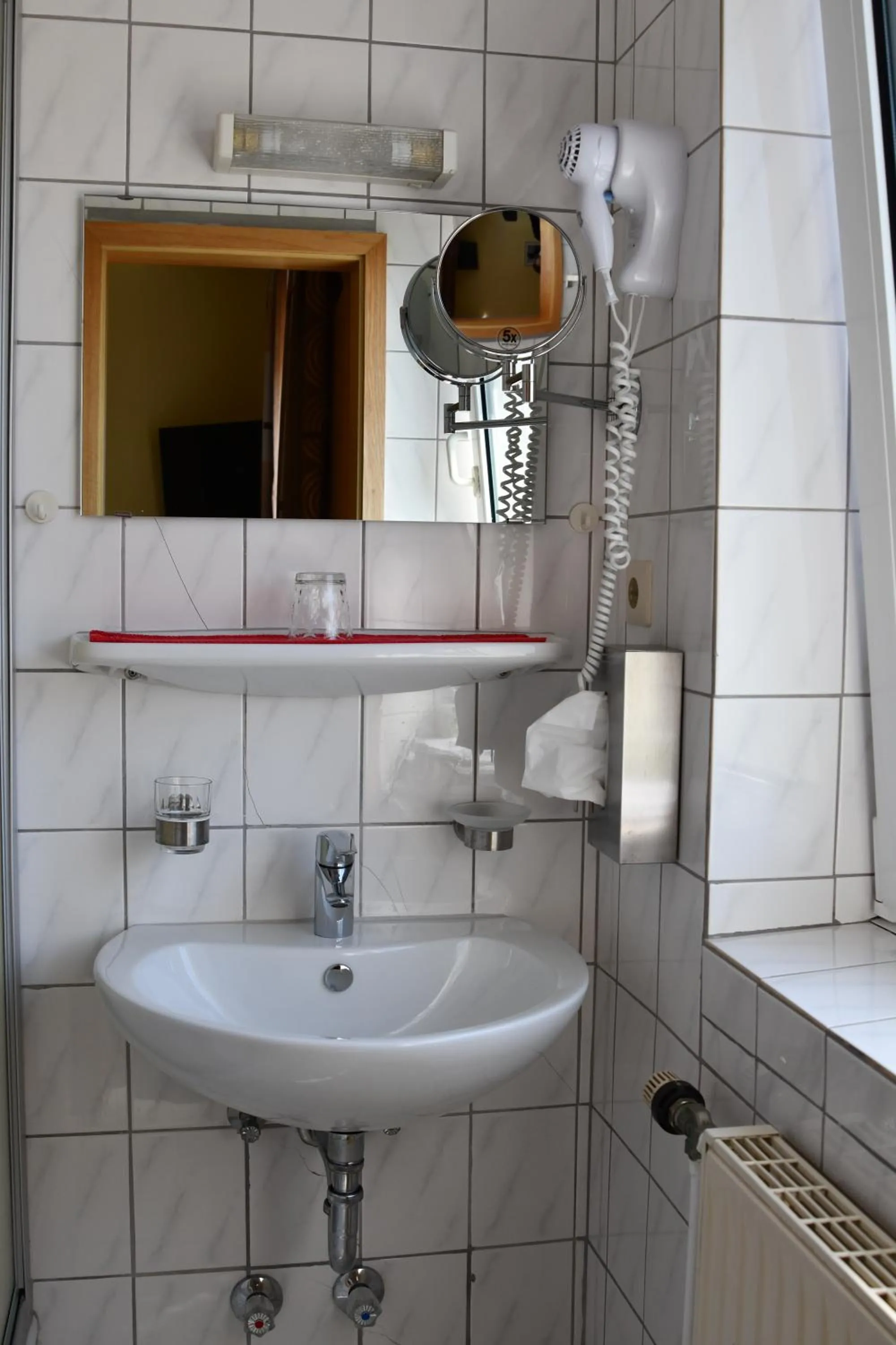 Garni Hotel-Pension Holum