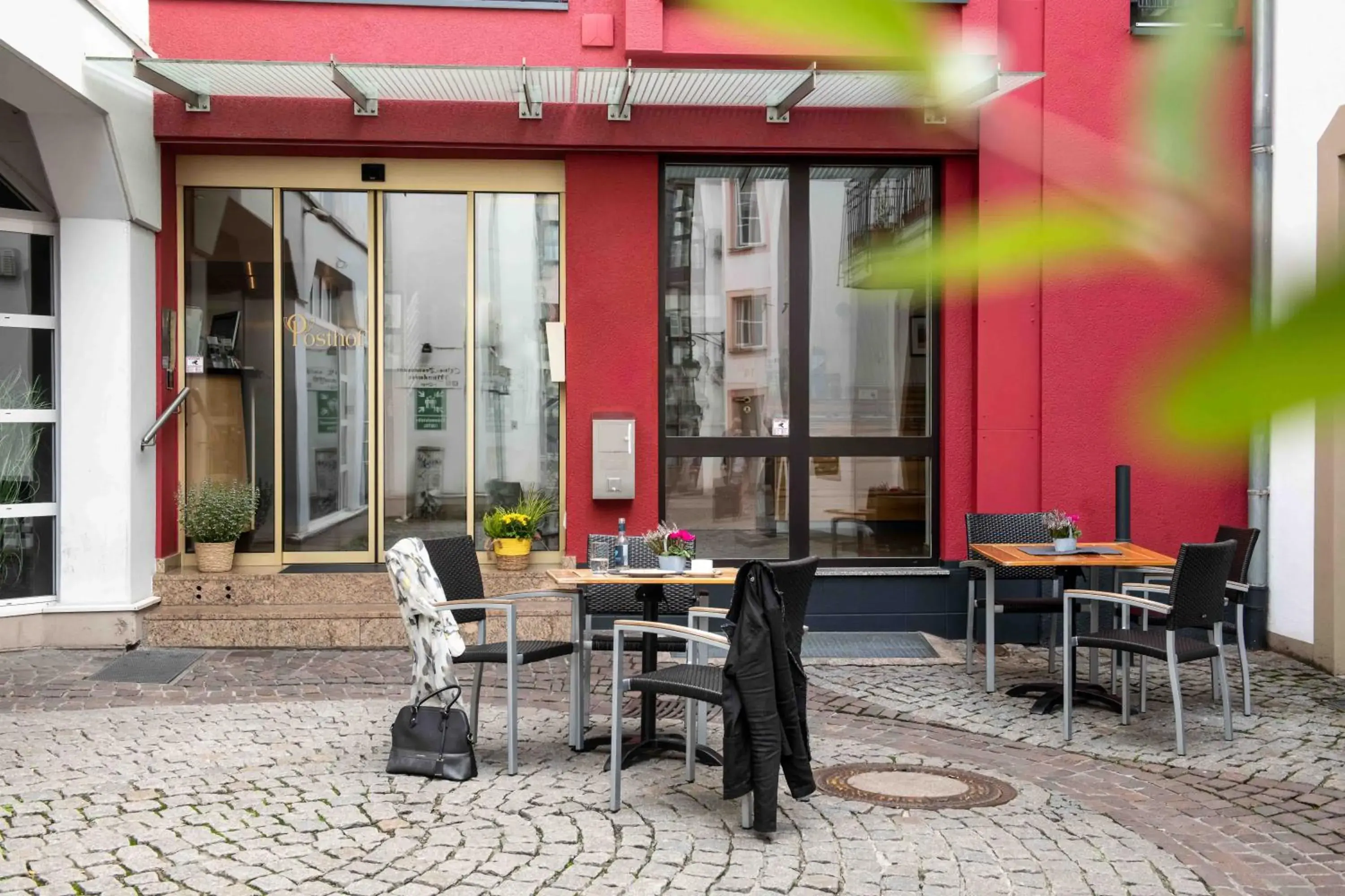 Facade/entrance in UNO Hotel Posthof Saarlouis