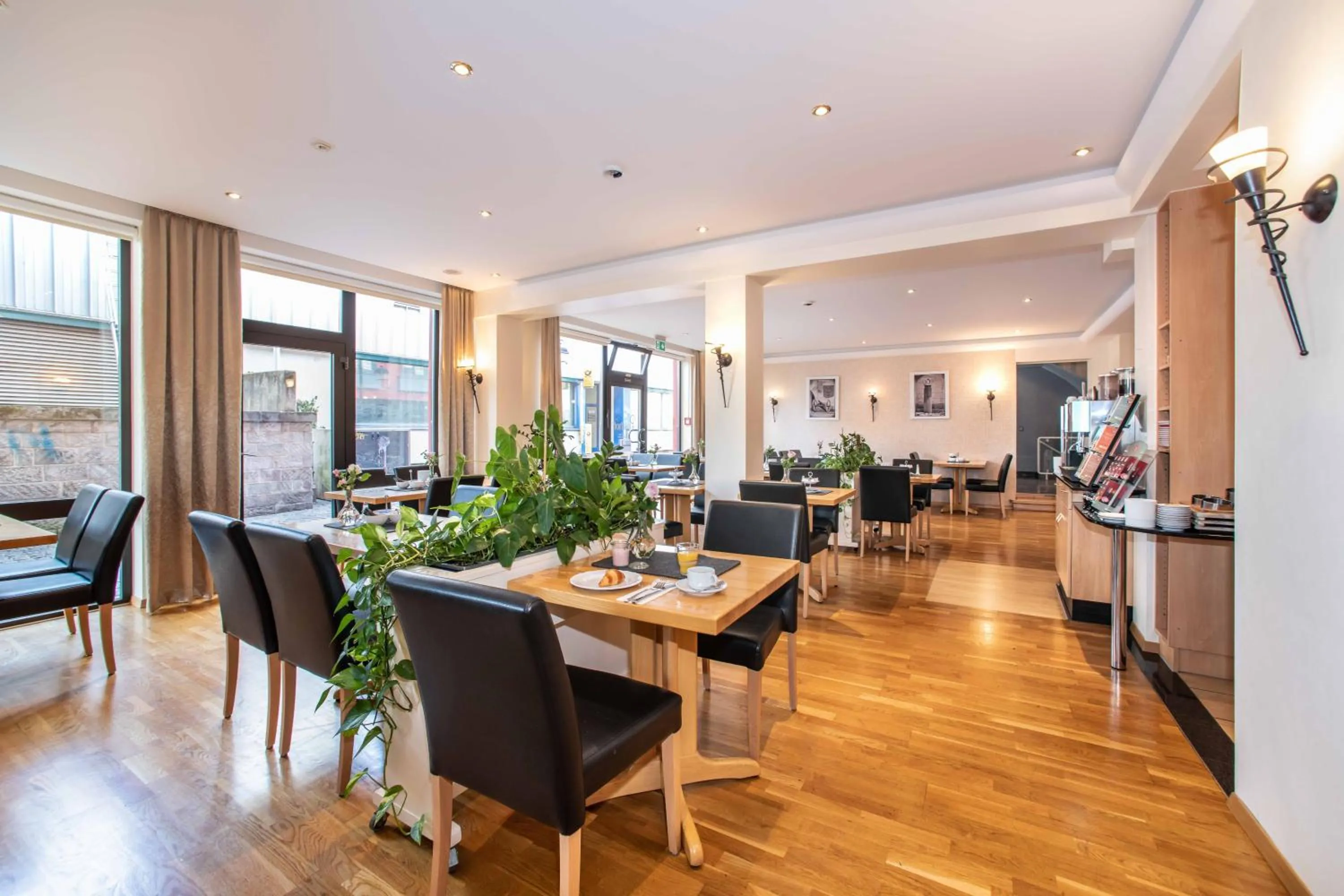 Seating area in UNO Hotel Posthof Saarlouis