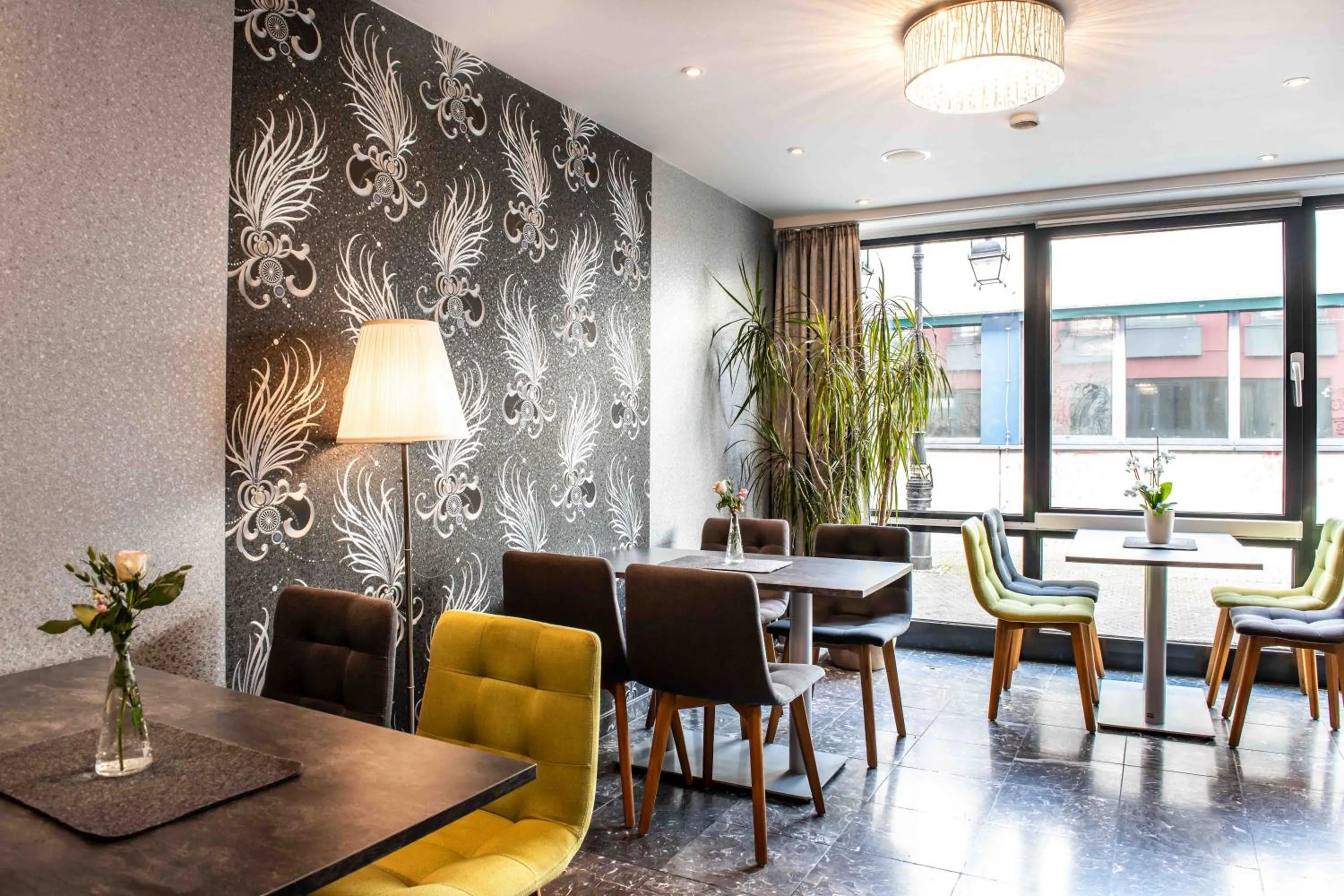 Seating area in UNO Hotel Posthof Saarlouis