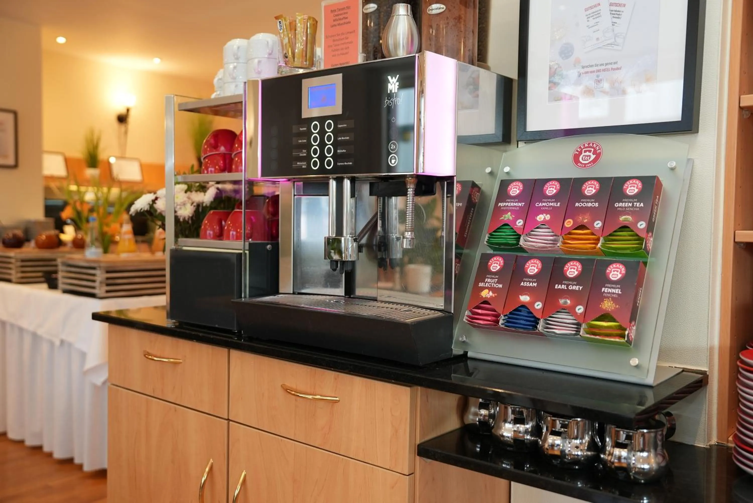 Coffee/tea facilities in UNO Hotel Posthof Saarlouis