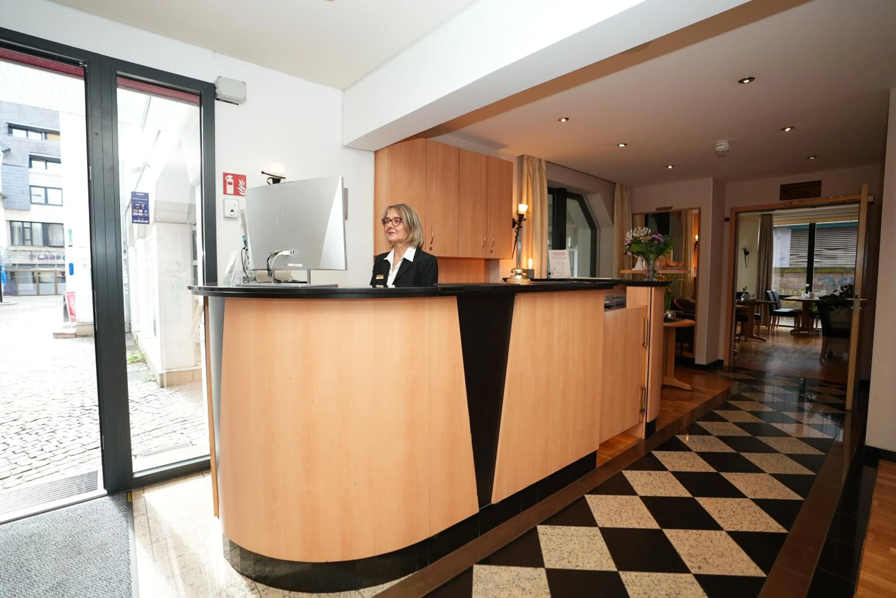 Staff in UNO Hotel Posthof Saarlouis