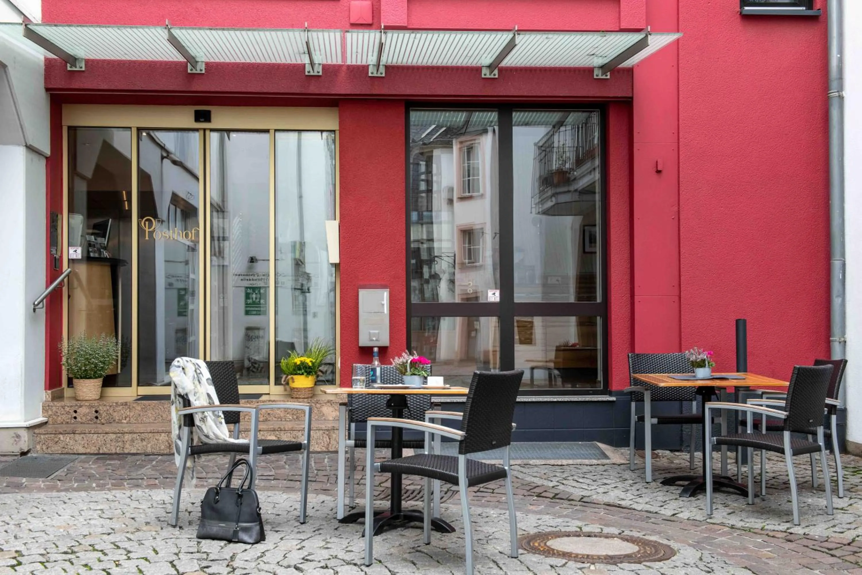 Facade/entrance in UNO Hotel Posthof Saarlouis