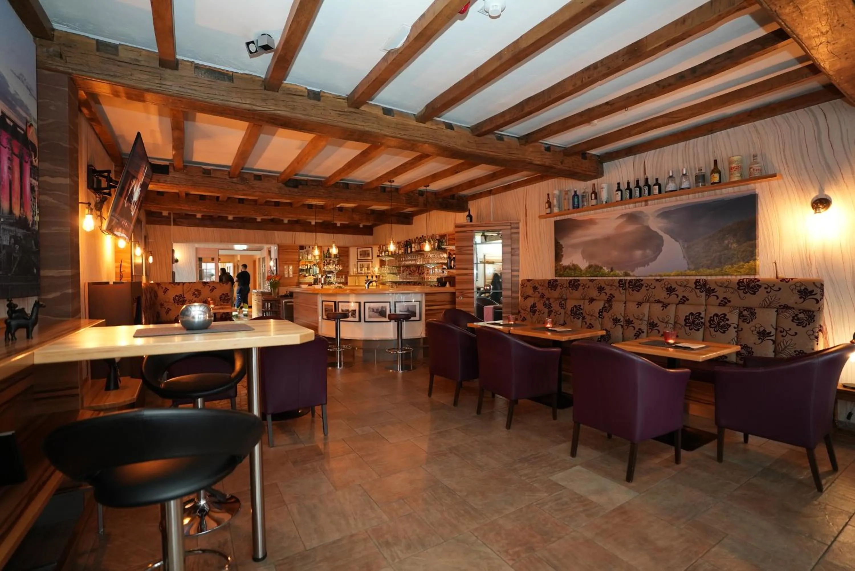 Communal lounge/ TV room in UNO Hotel Posthof Saarlouis