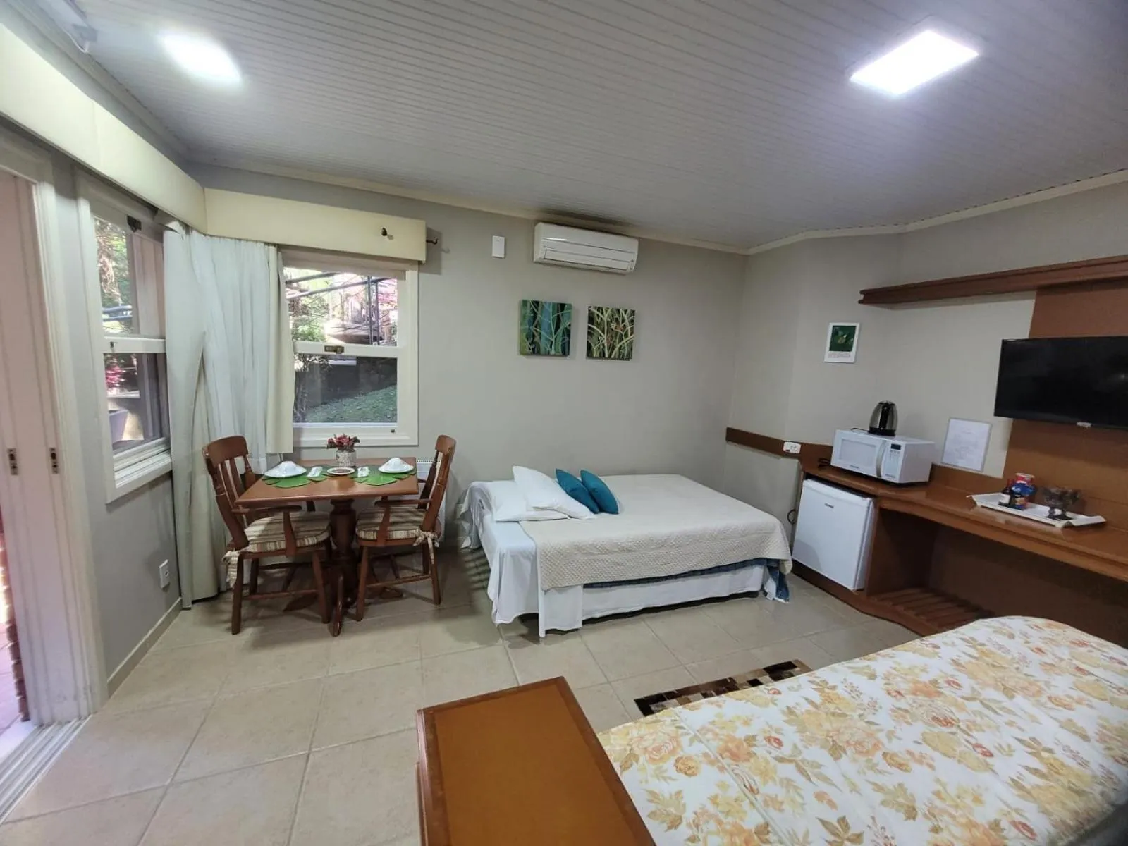 Bed in Hotel Cozumel Sierra