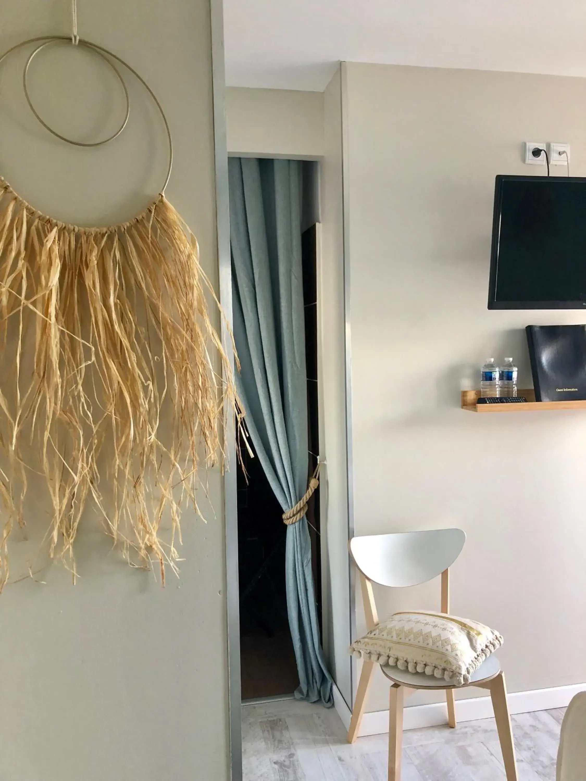 Double Room in A La Voile Blanche Double Room in A La Voile Blanche