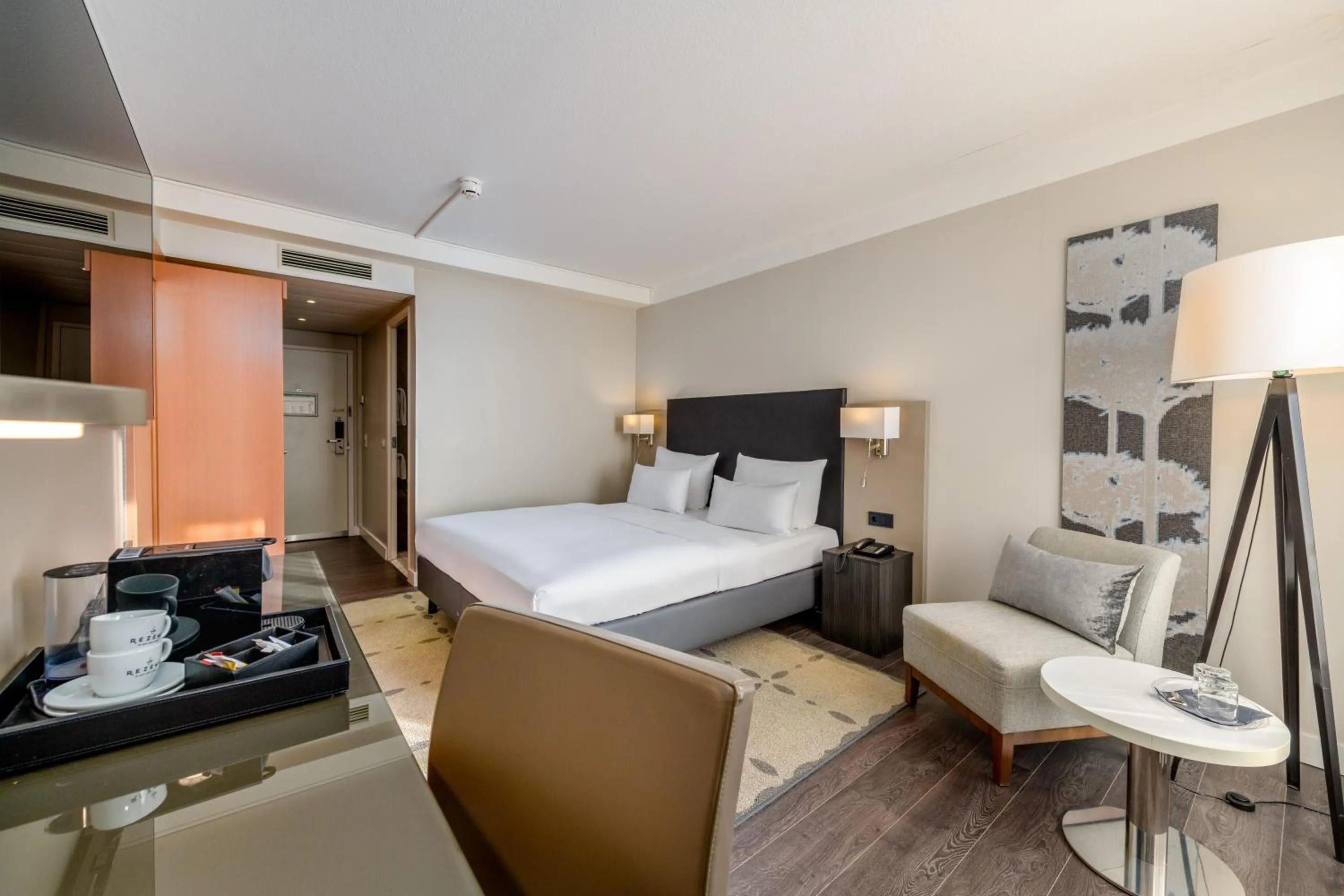 Bedroom, Bed in Mercure Hannover Oldenburger Allee