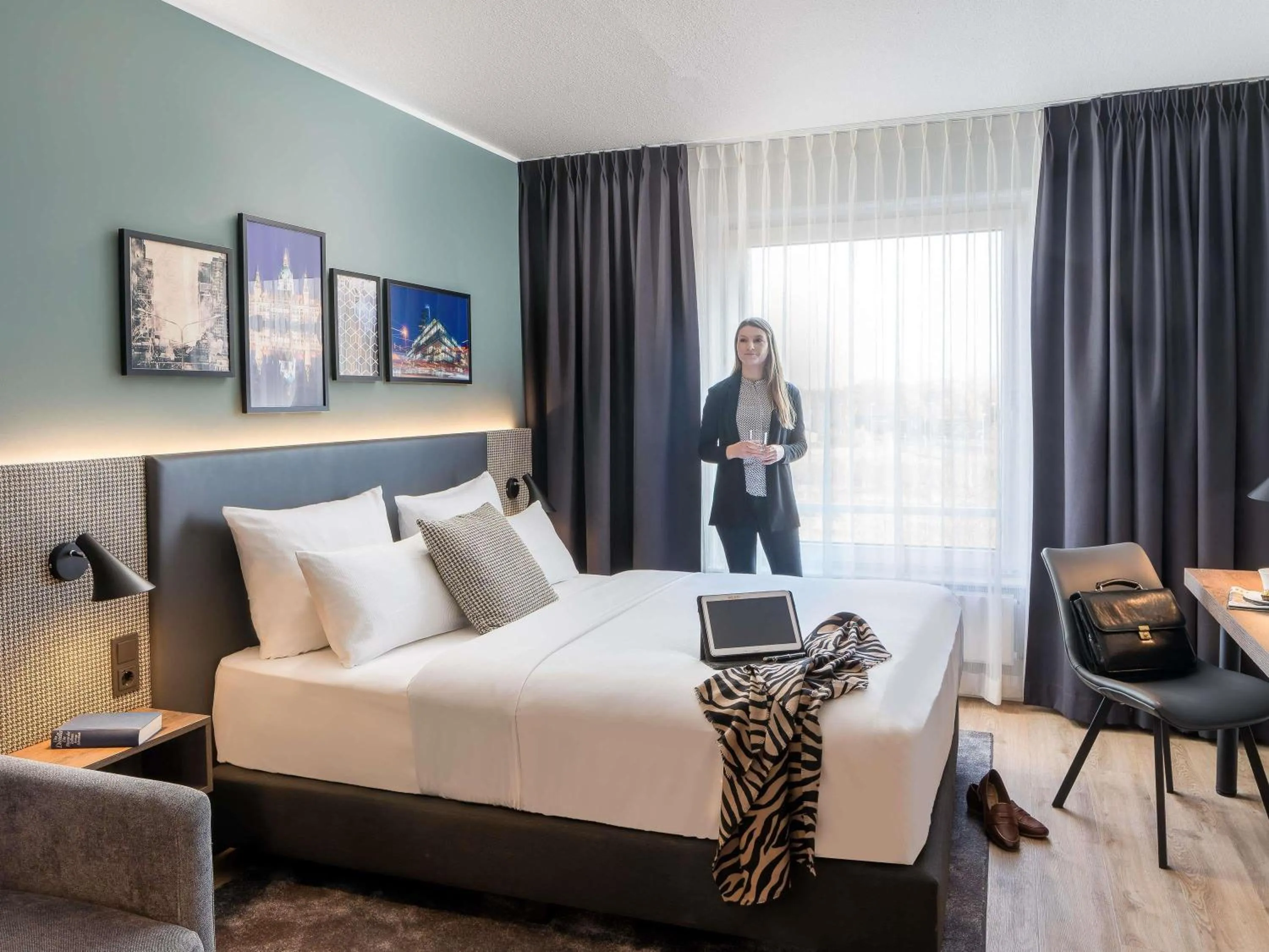 Bedroom, Bed in Mercure Hannover Oldenburger Allee