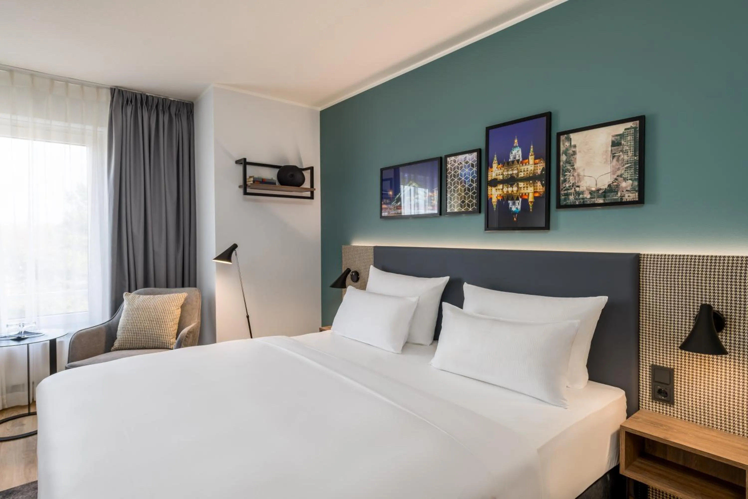 Bed in Mercure Hannover Oldenburger Allee