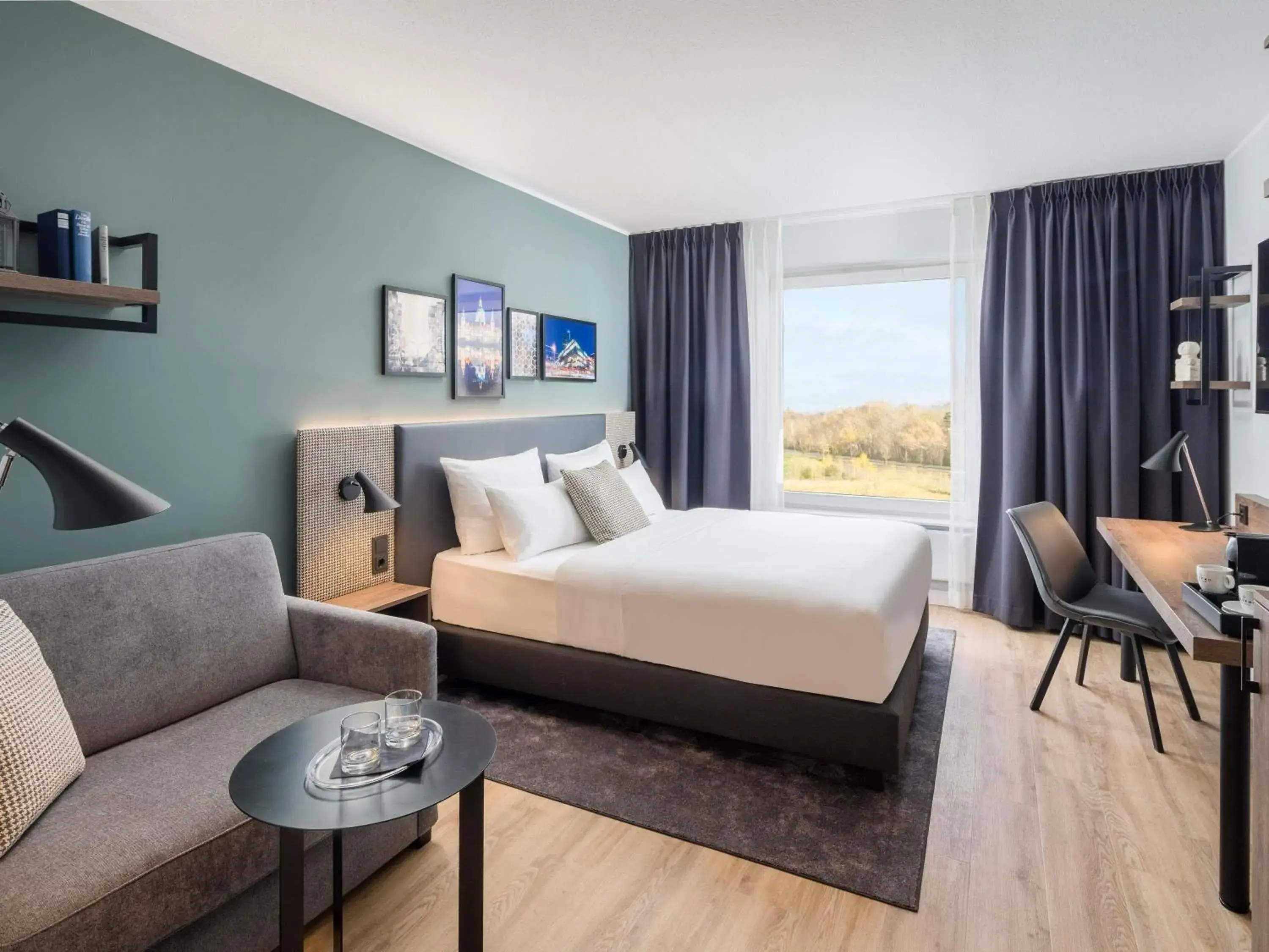 Property building, Bed in Mercure Hannover Oldenburger Allee Property building, Bed in Mercure Hannover Oldenburger Allee