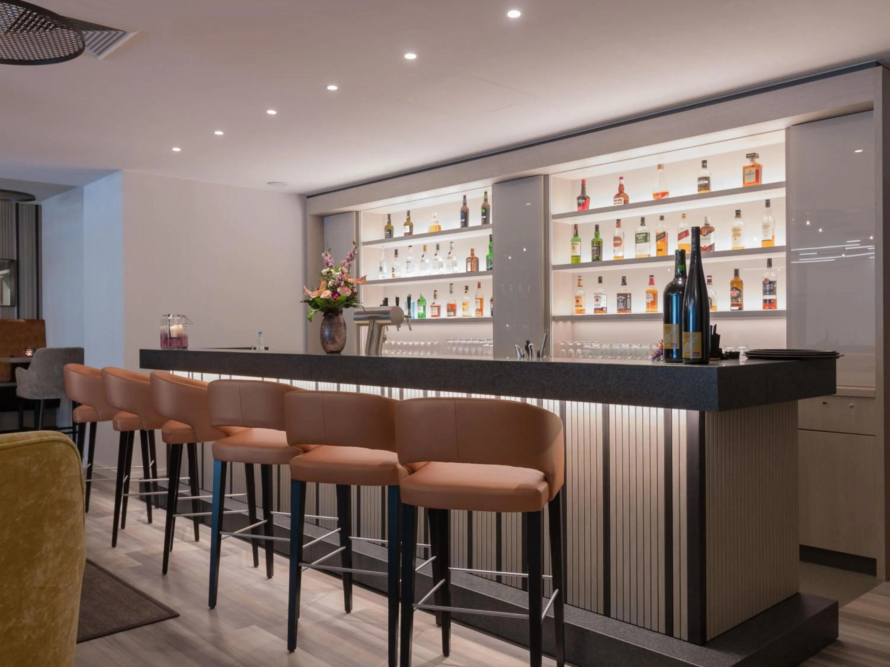 Lounge or bar in Mercure Hannover Oldenburger Allee