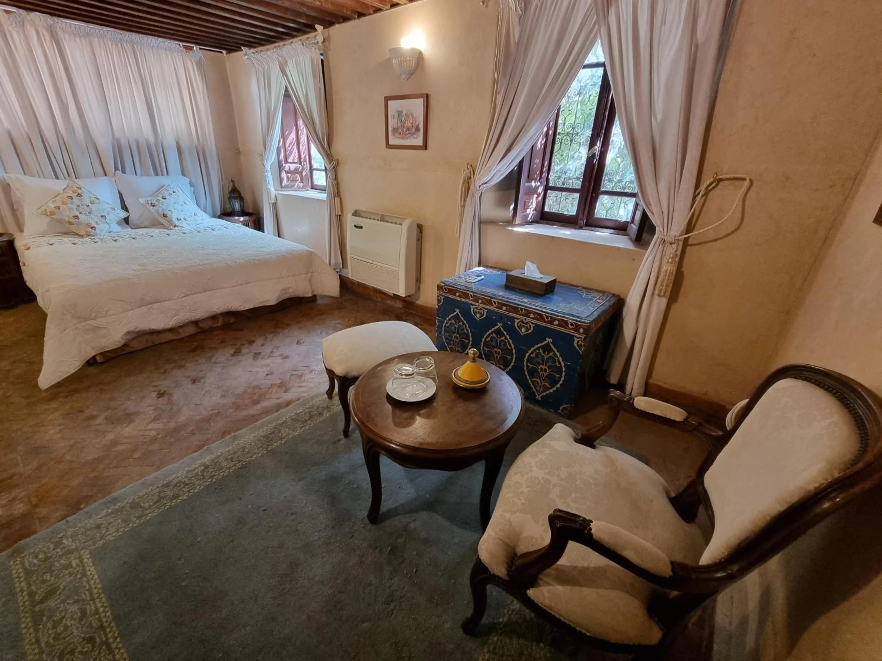 Photo of the whole room, Bed in Riad Le Sucrier de Fès