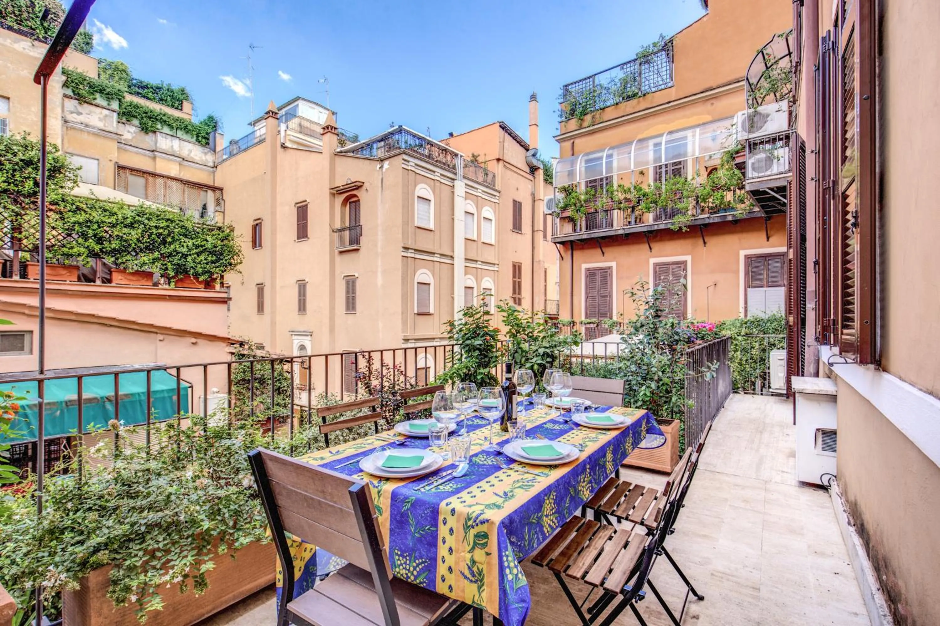 Balcony/Terrace in Tritone Top House