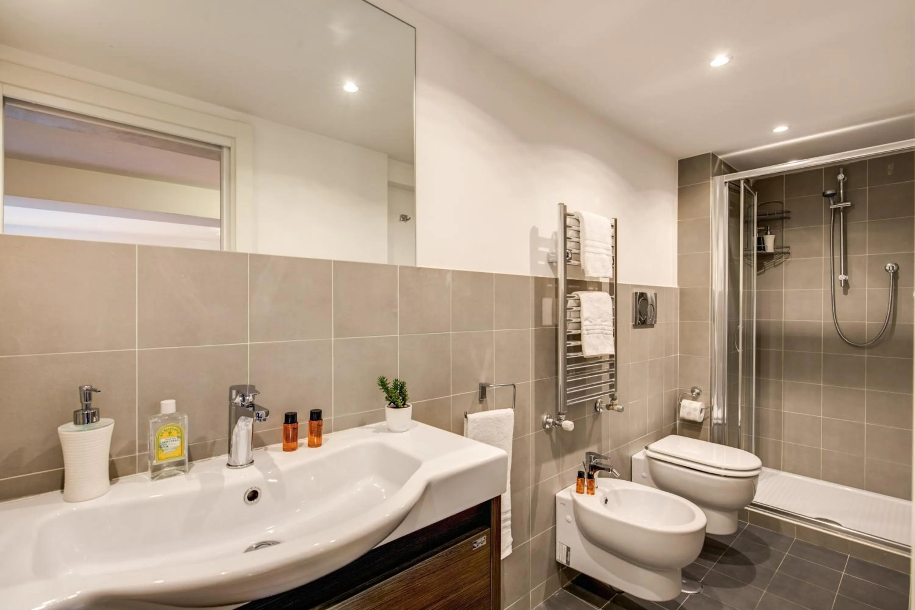 Bathroom in Tritone Top House