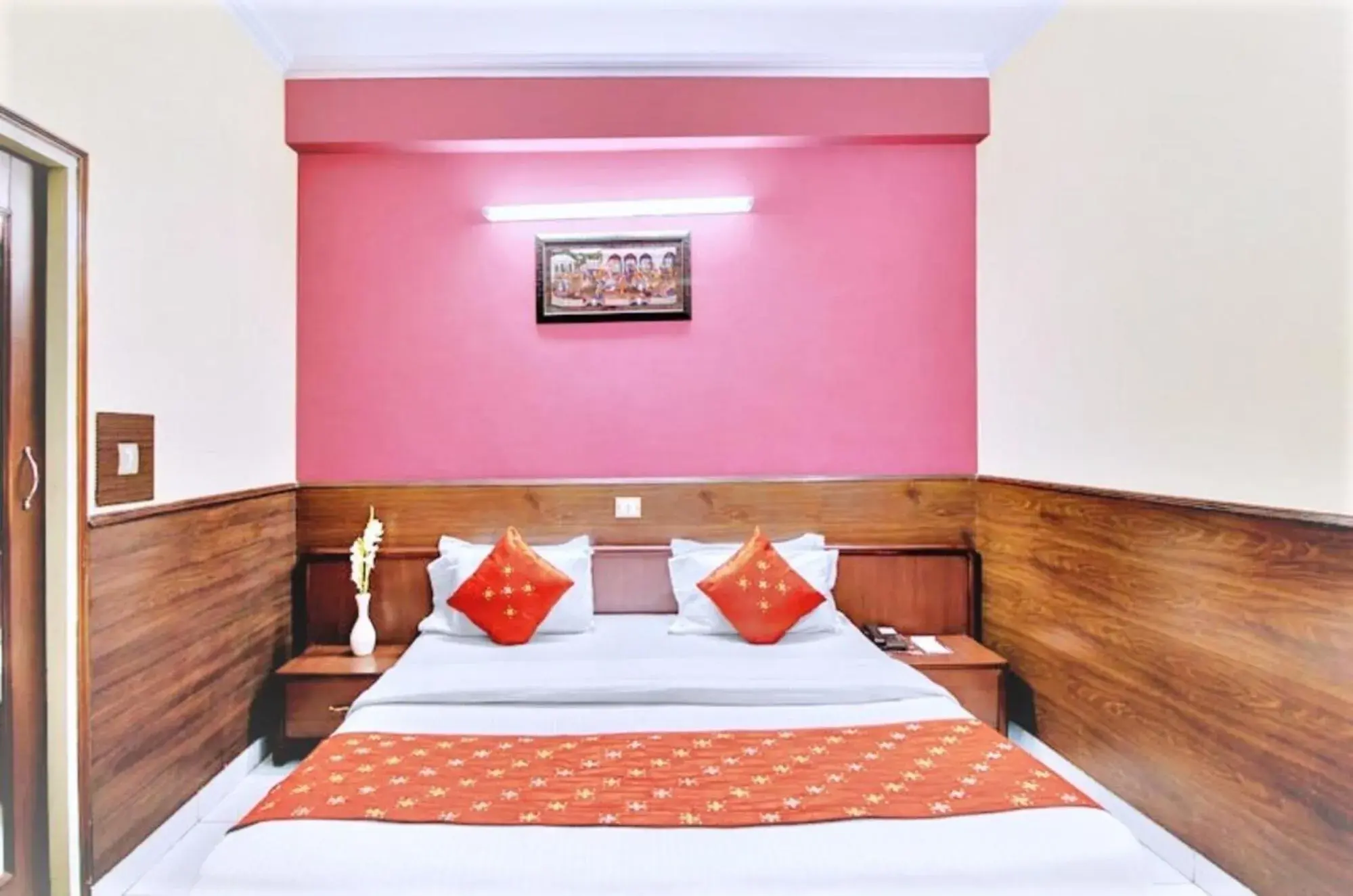 Standard Double Room - single occupancy in Hotel DiDi International Standard Double Room - single occupancy in Hotel DiDi International