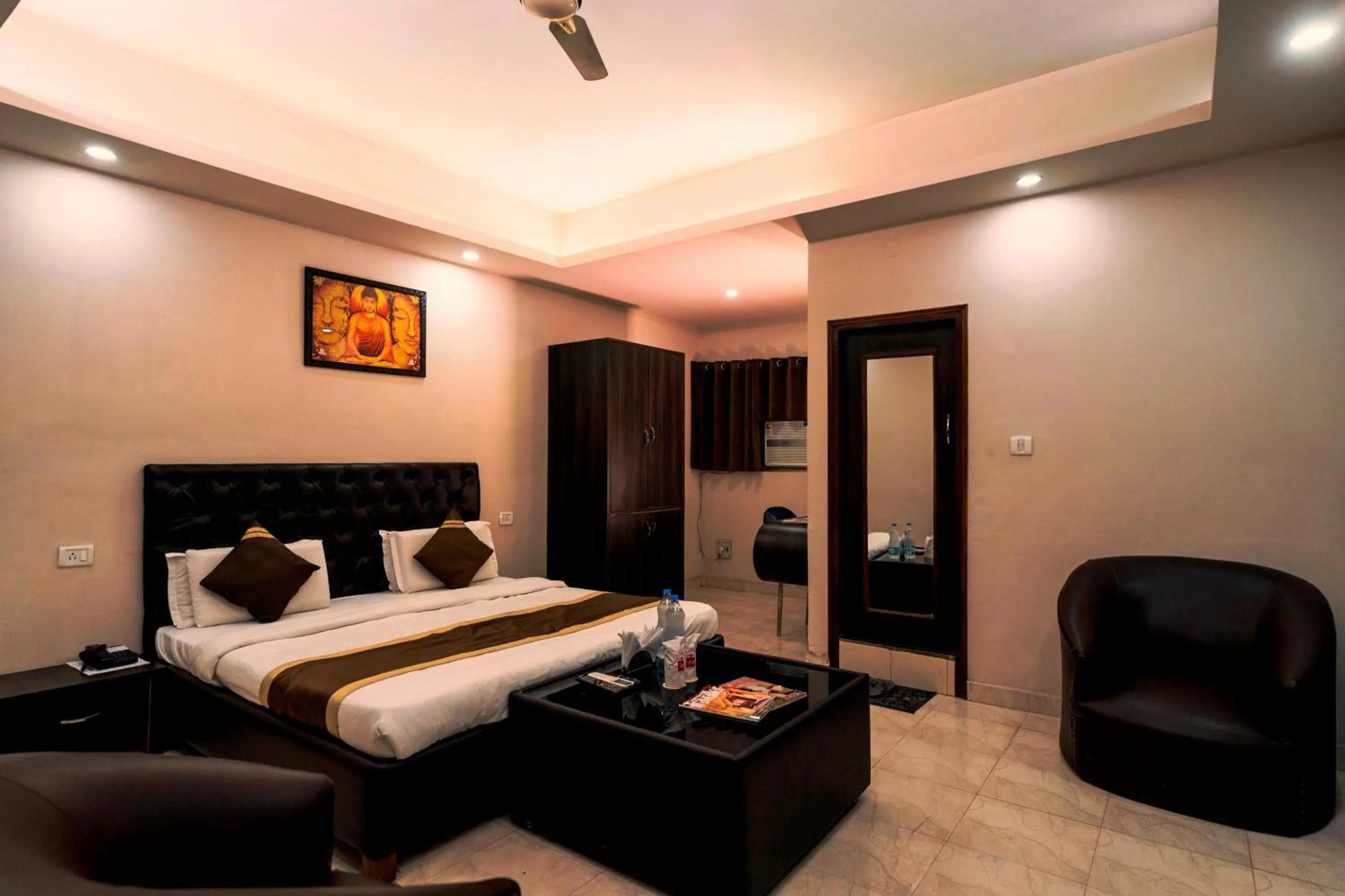 Photo of the whole room, Bed in Hotel DiDi International