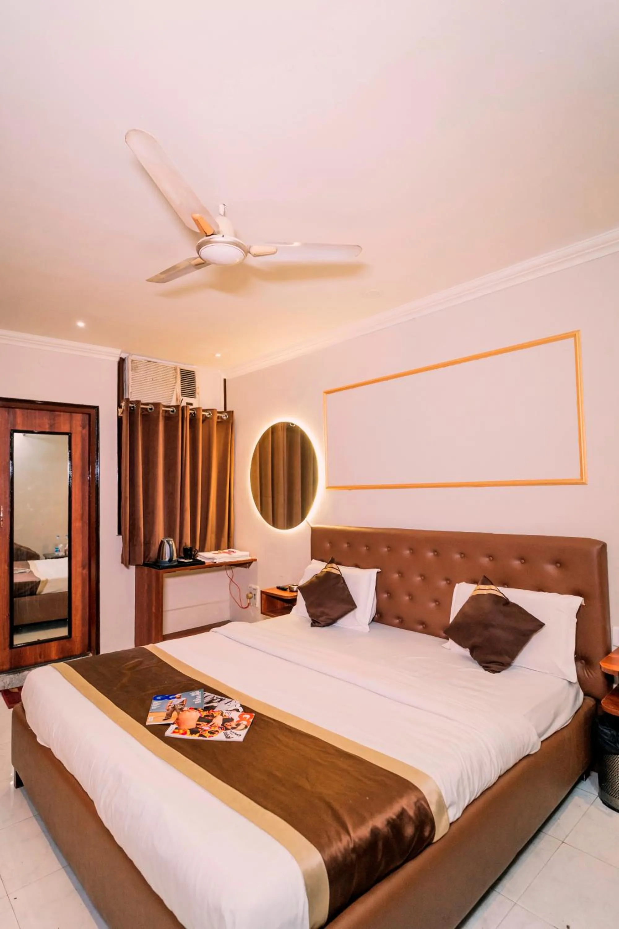 Bed in Hotel DiDi International