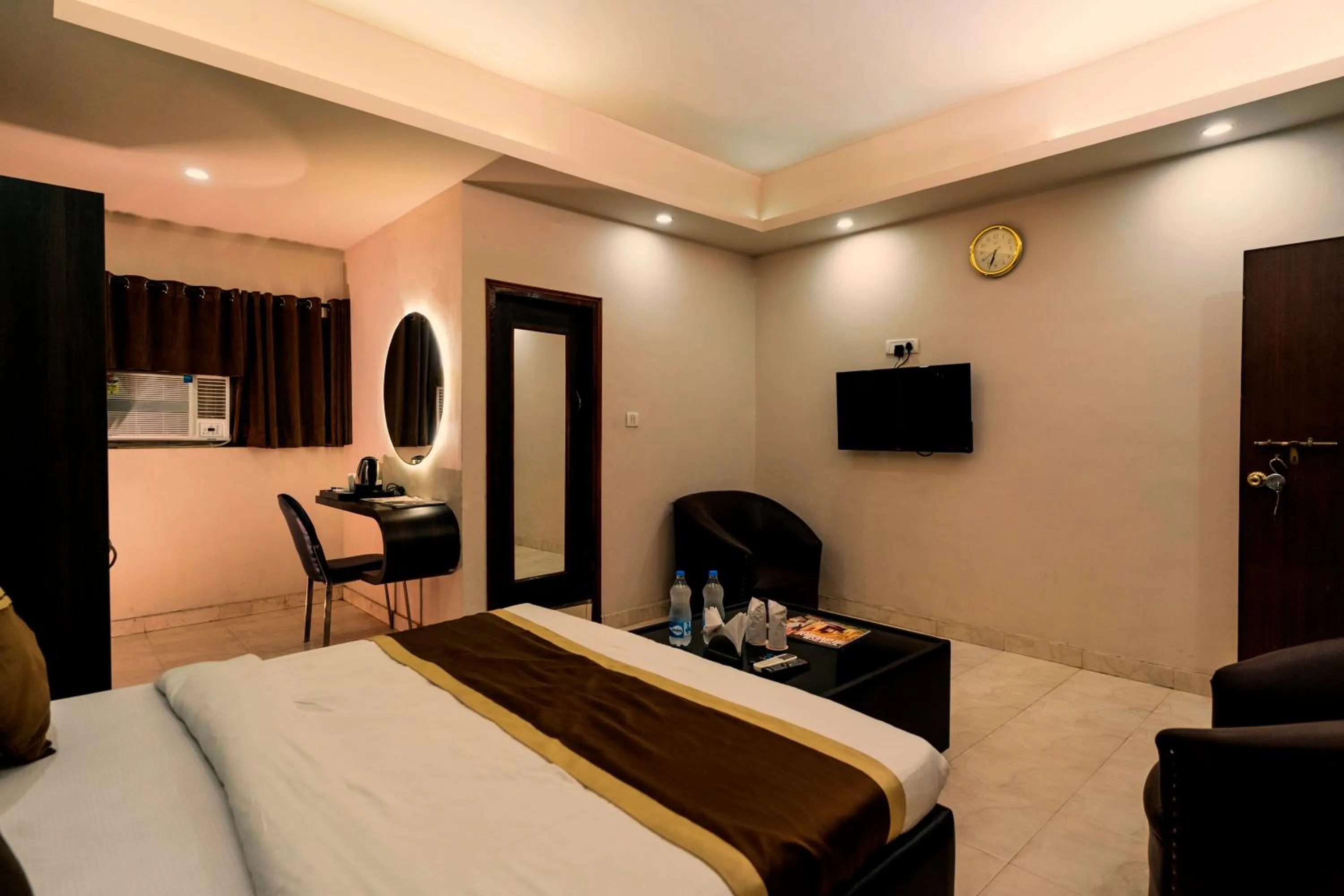 Bed in Hotel DiDi International