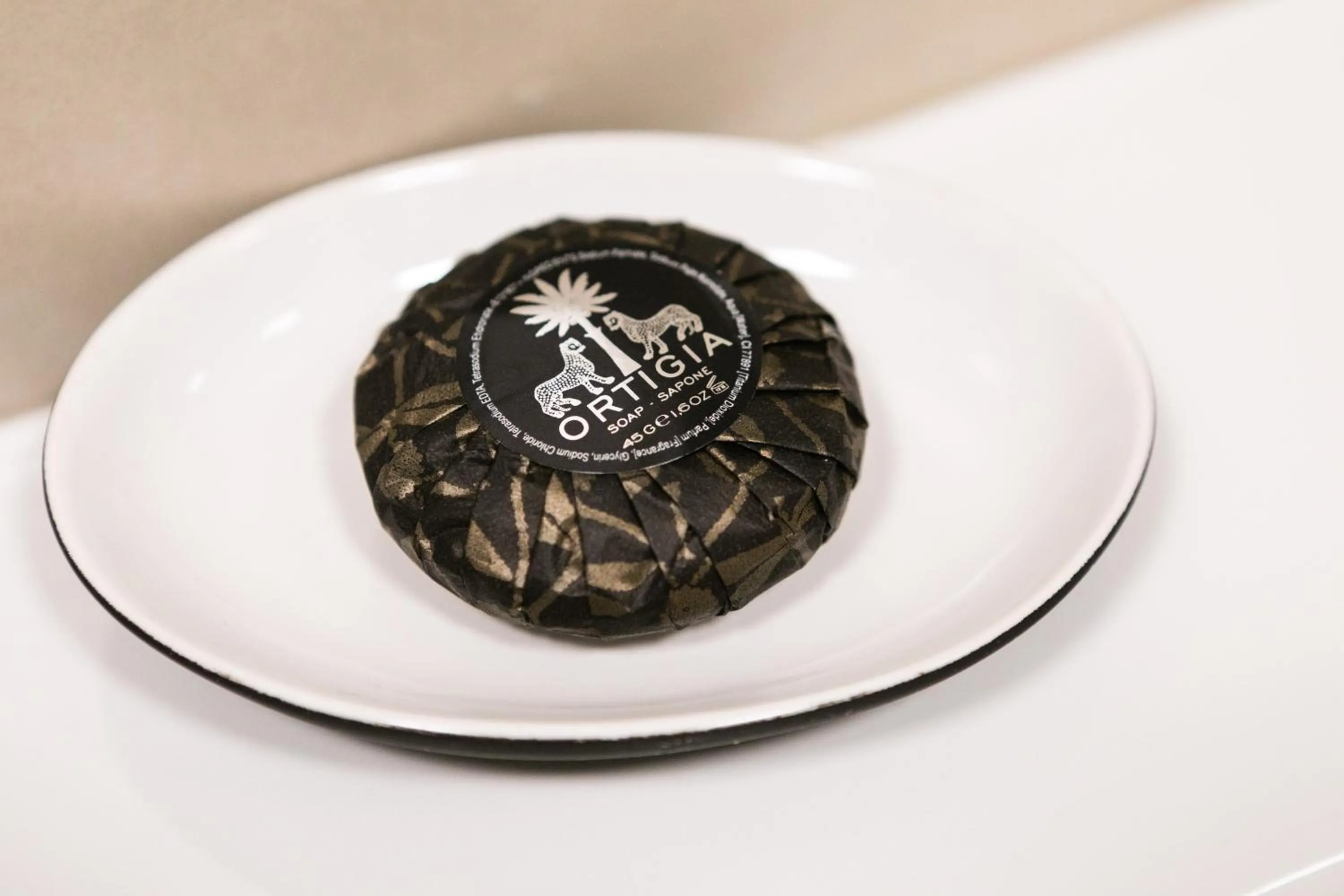 Text overlay in Incentrum