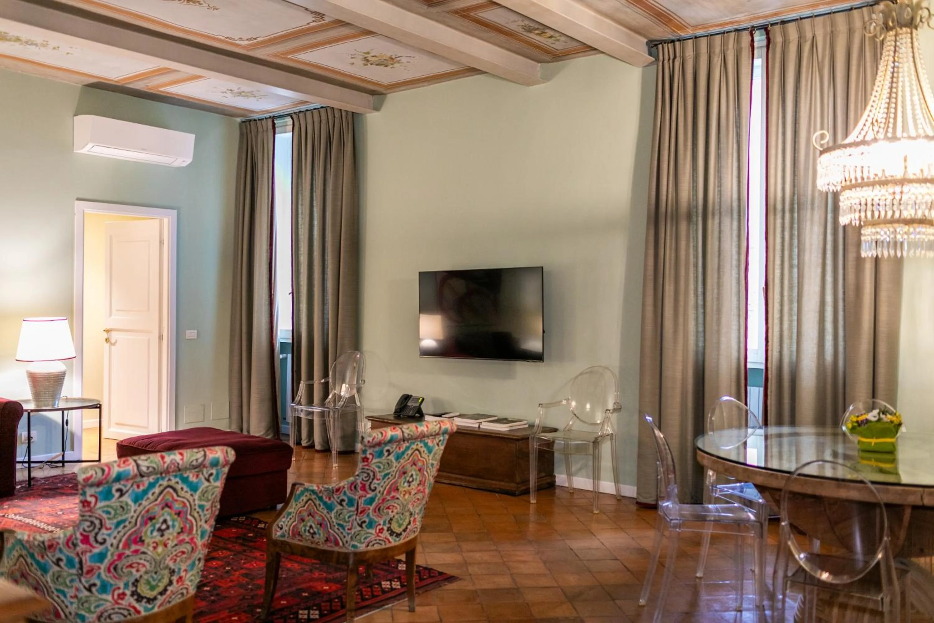 TV and multimedia in Incentrum