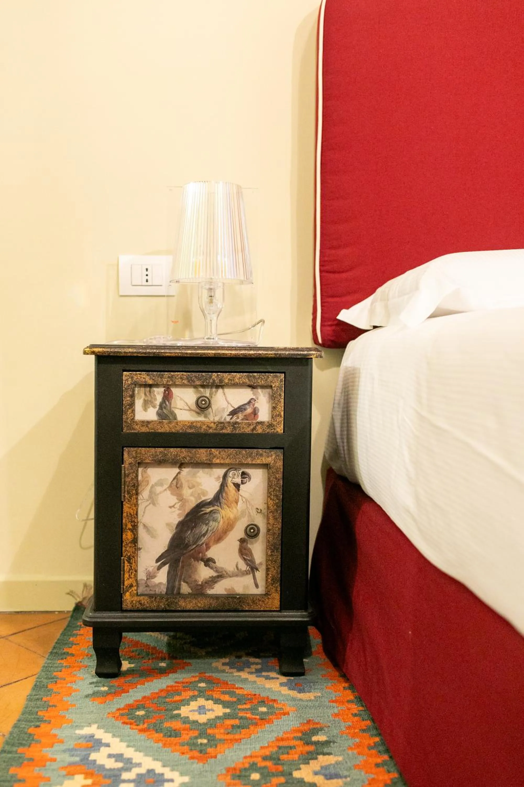 Bedroom, Bed in Incentrum