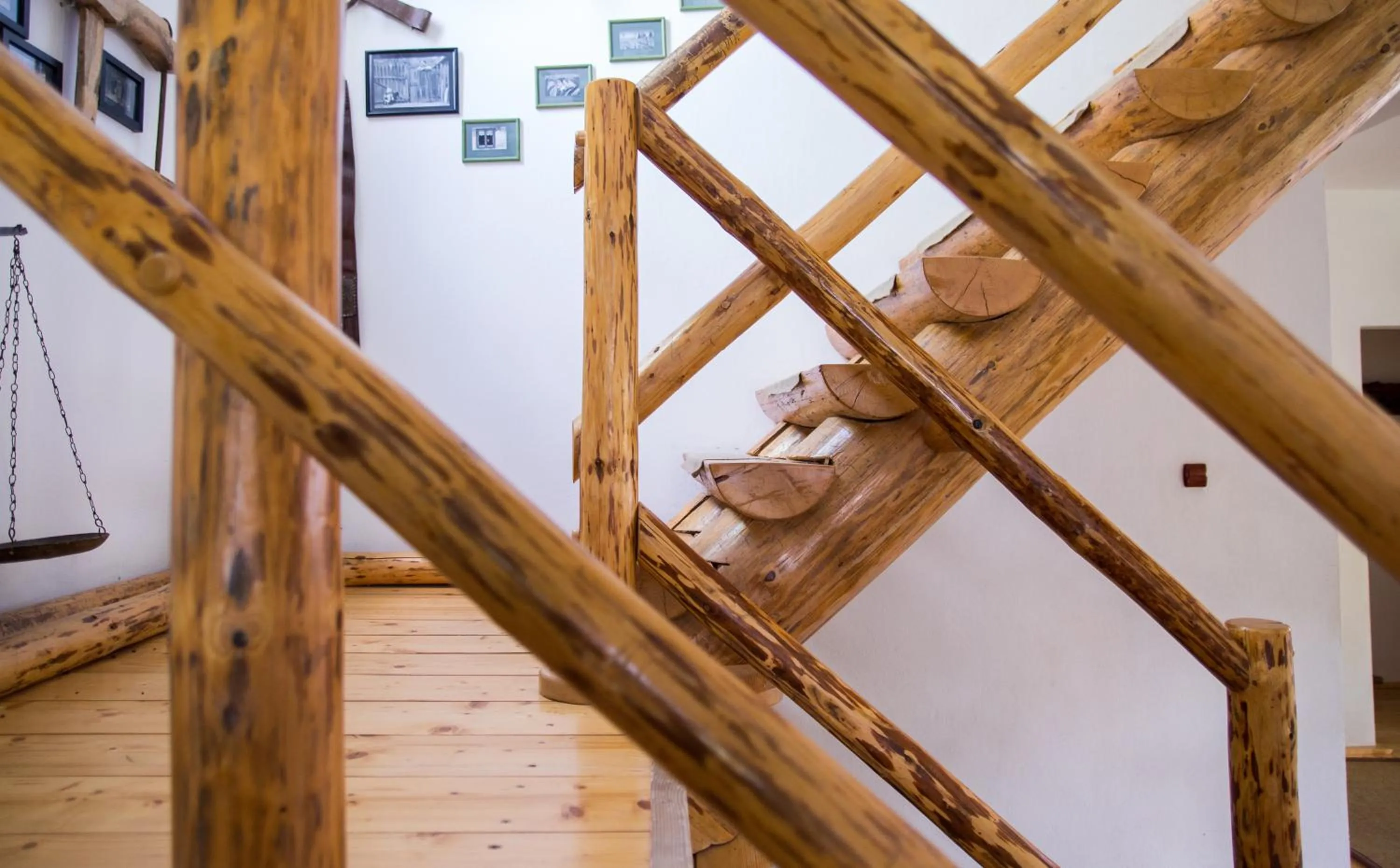 Decorative detail in Casa Mosului - Transfăgărășan Bed & Breakfast