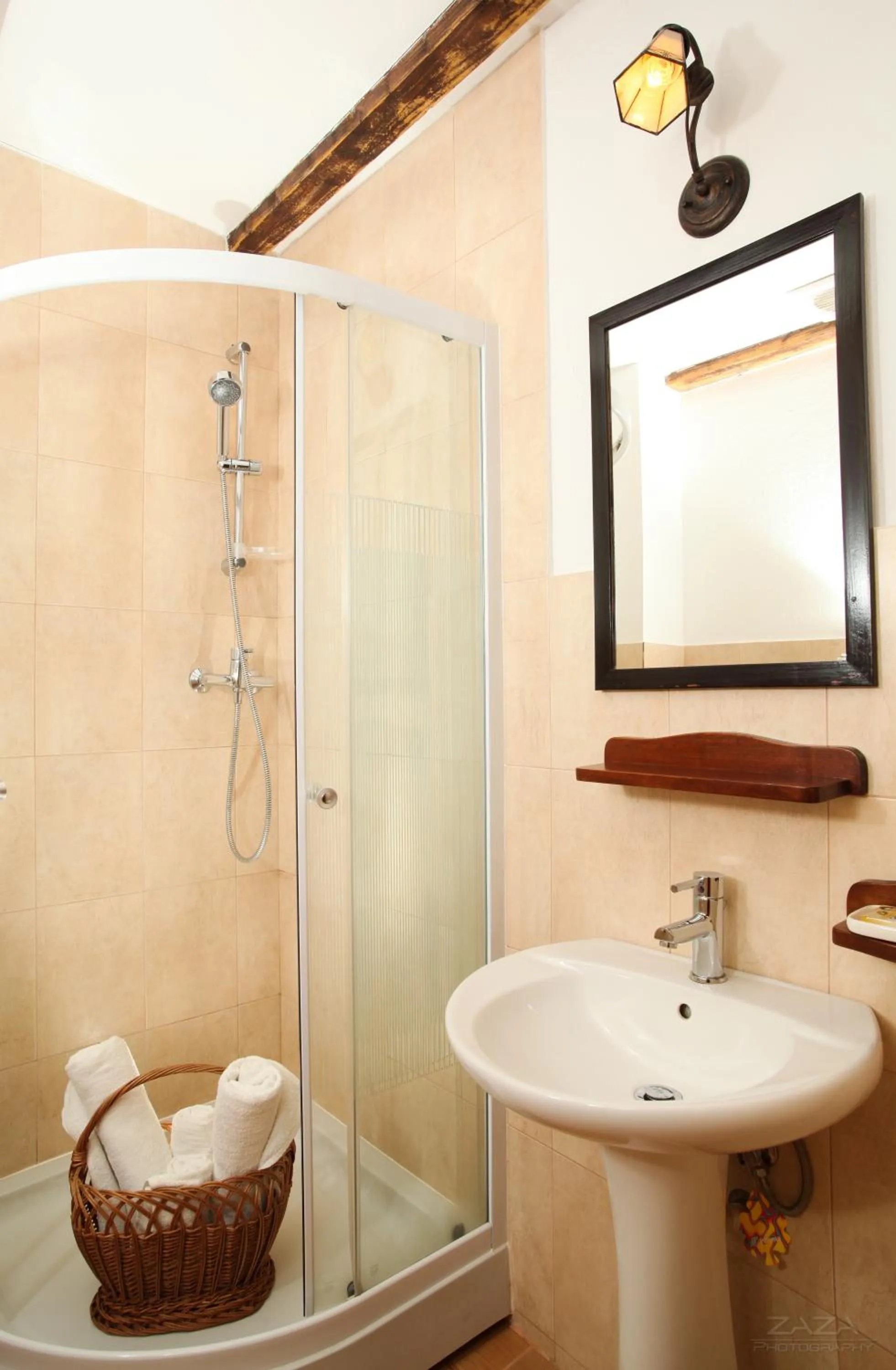 Bathroom in Casa Mosului - Transfăgărășan Bed & Breakfast