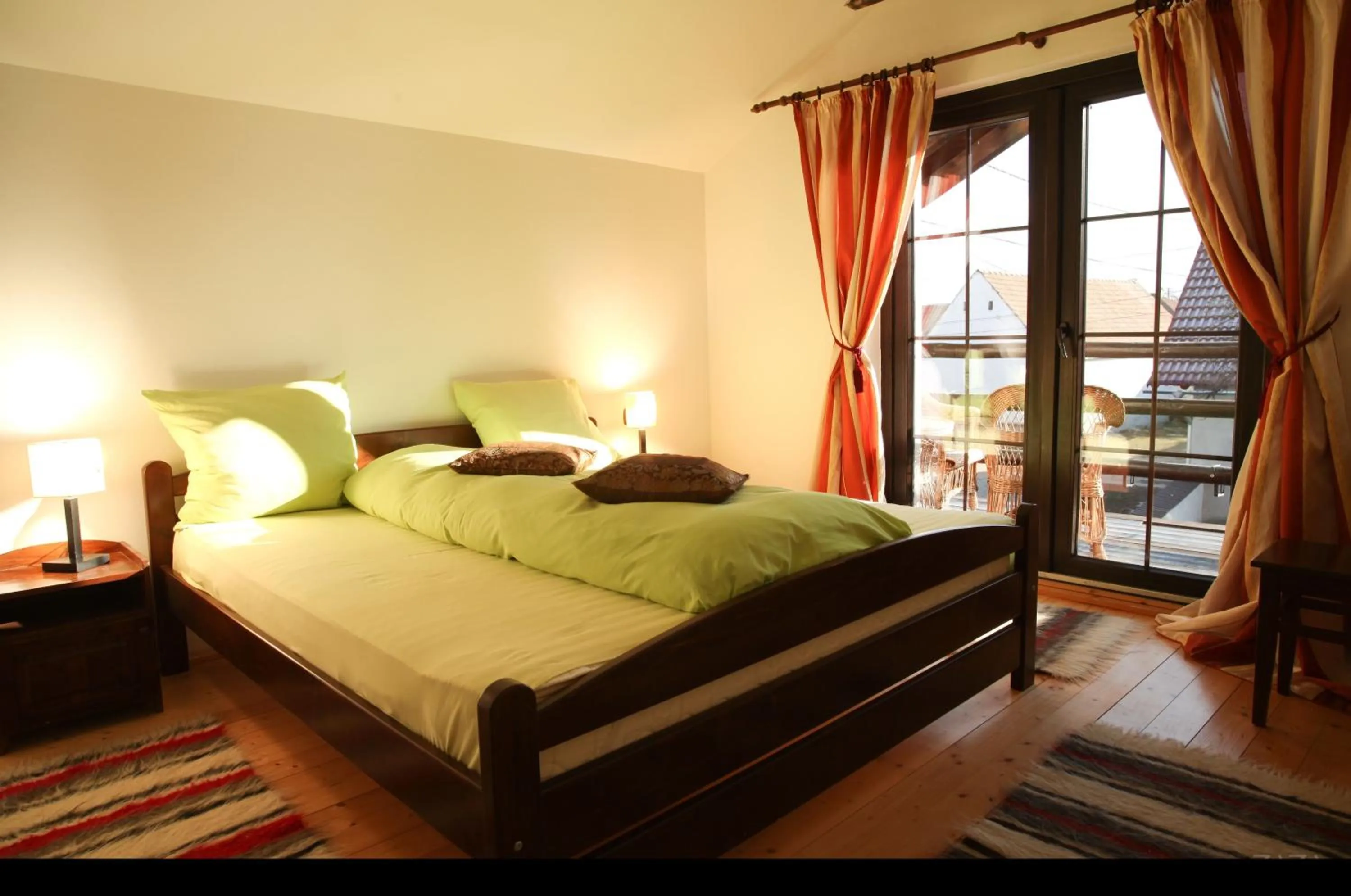 Day, Bed in Casa Mosului - Transfăgărășan Bed & Breakfast