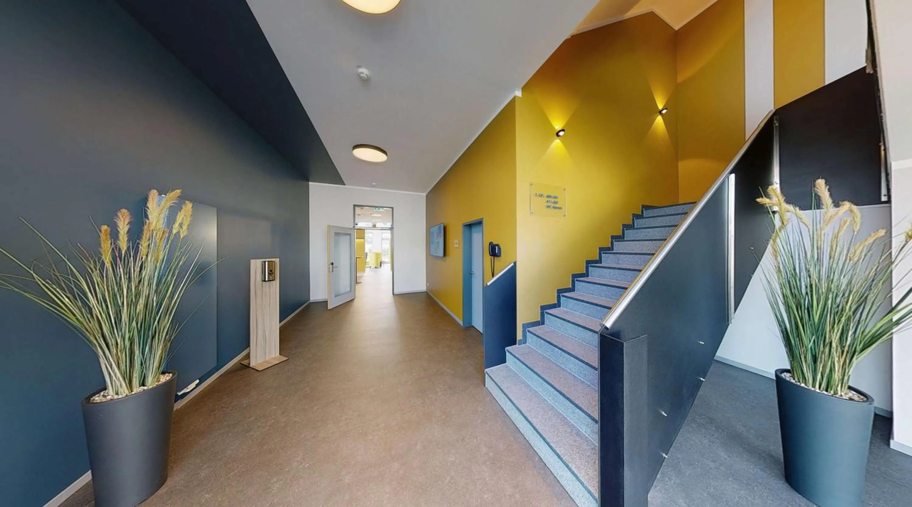 Lobby or reception in Median Hotel Hannover Lehrte